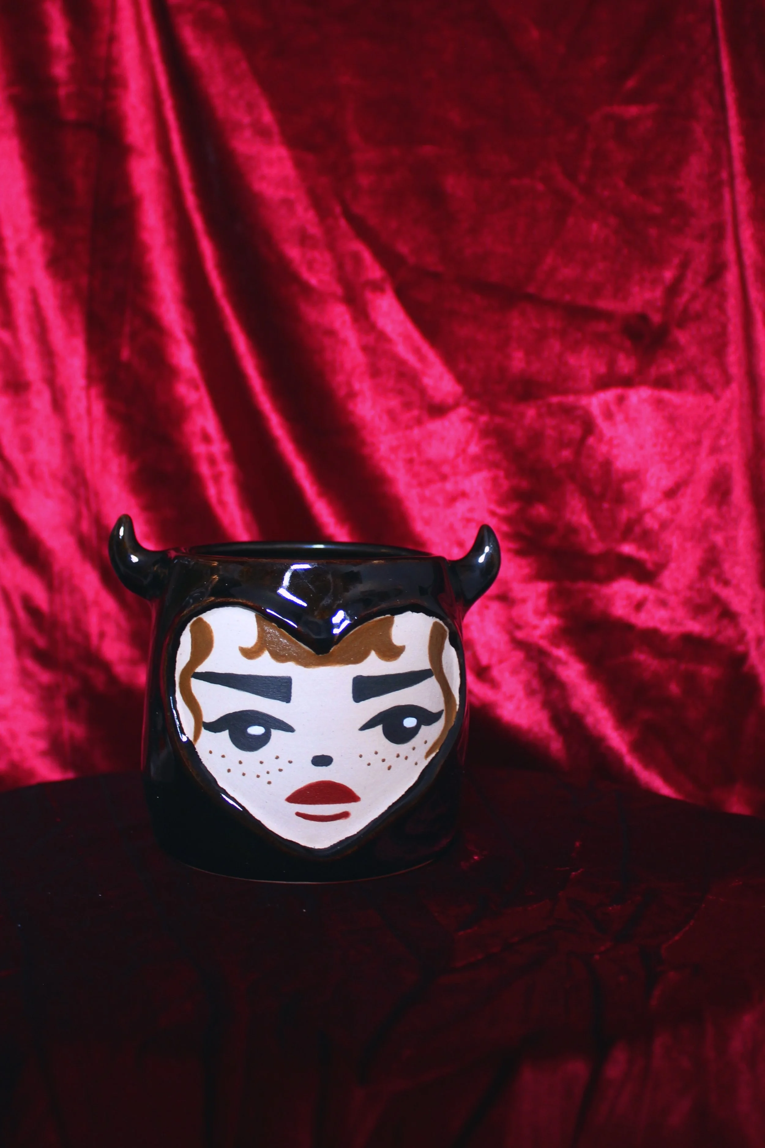 Diablita Cup in Black 2