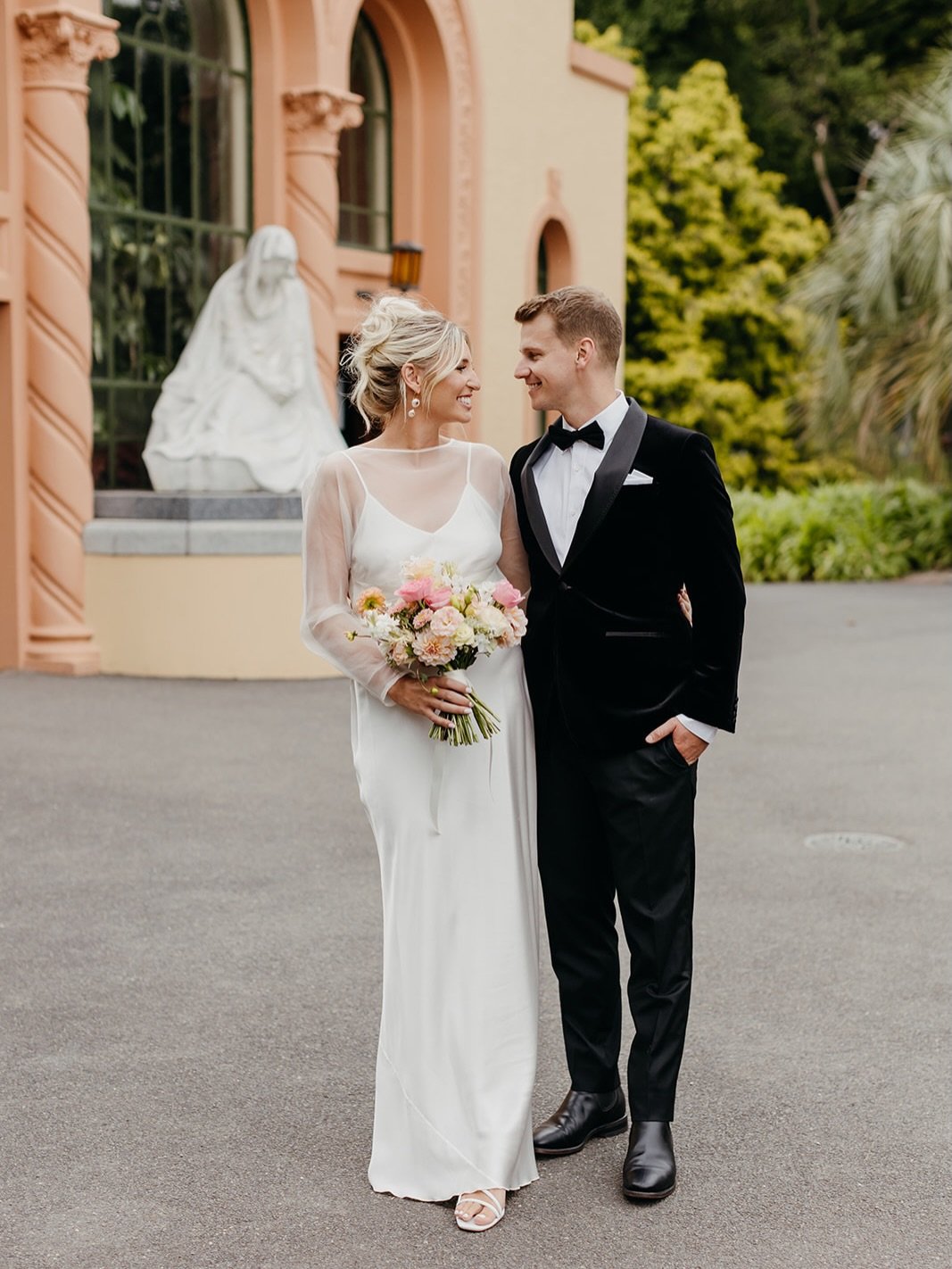 Anniversary Alert &hellip; Happy 2 Years Olivia &amp; Paul 💕

📸 snapped by my fave @amandaalessiphotography at the iconic @thepanamadiningroom 

#anniversary #weddingcelebrant #melbournecelebrant #loveisintheair