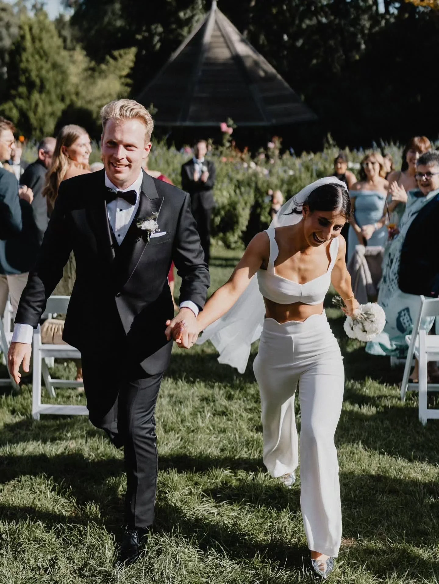 There aren&rsquo;t enough adjectives for how beautiful a sweet Julia and Brandon are as a couple. Celebrating them and their love story at @abbotsfordconvent was a real treat! Especially having their golden furbaby in tow. 

Venue @abbotsfordconvent 