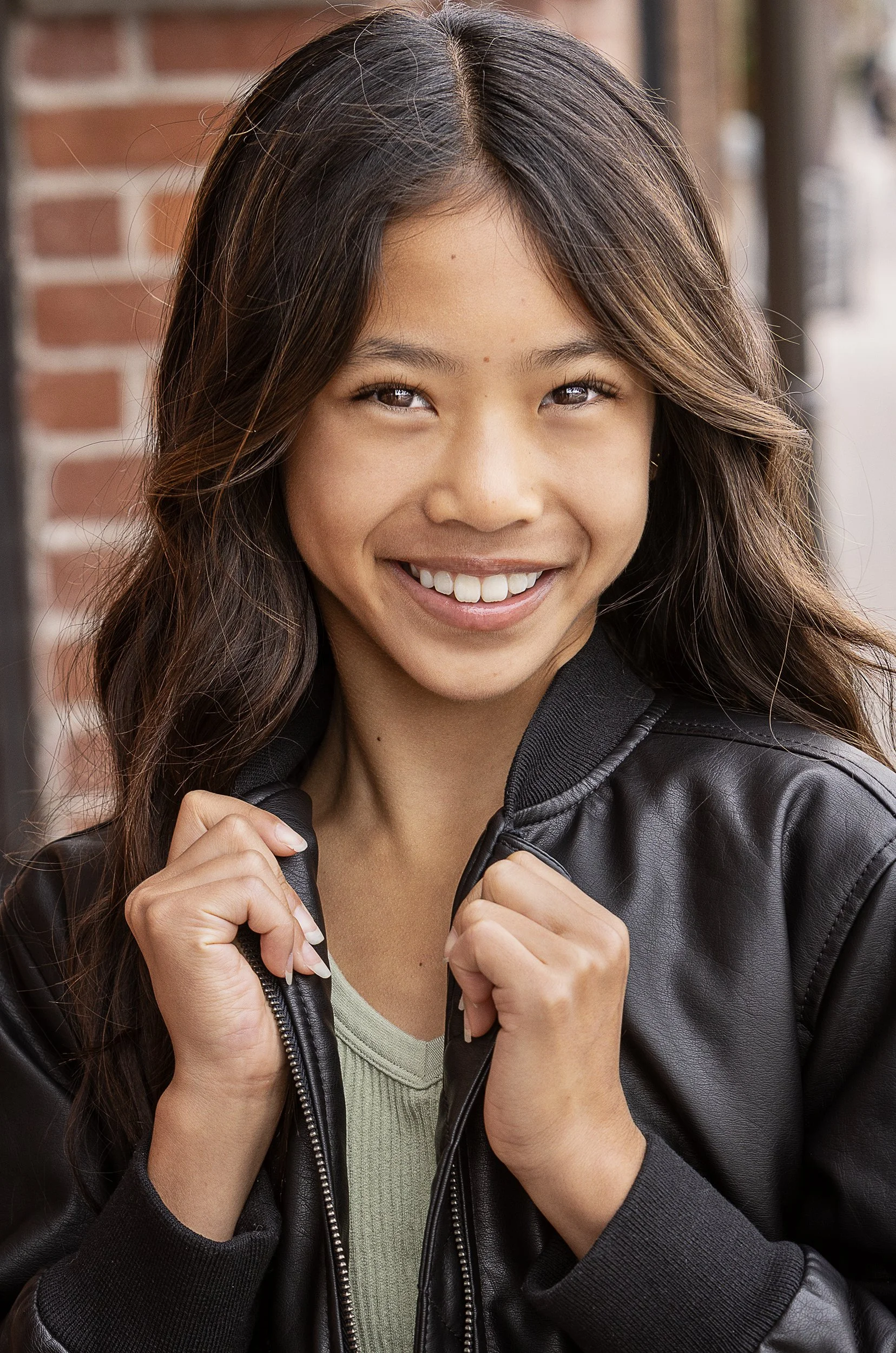 239A0300 copy-3_r.jpg