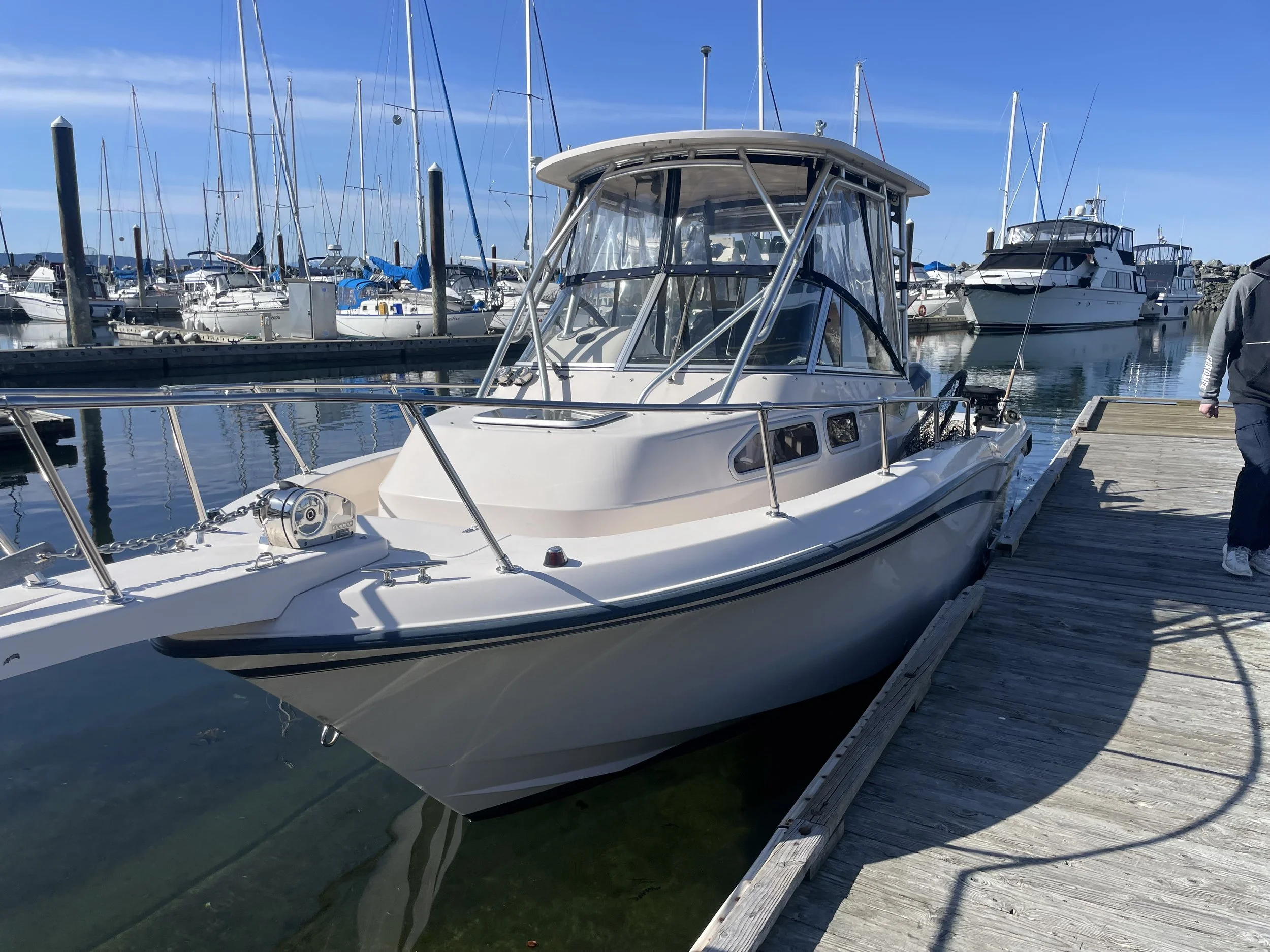 Grady-White Voyager 248