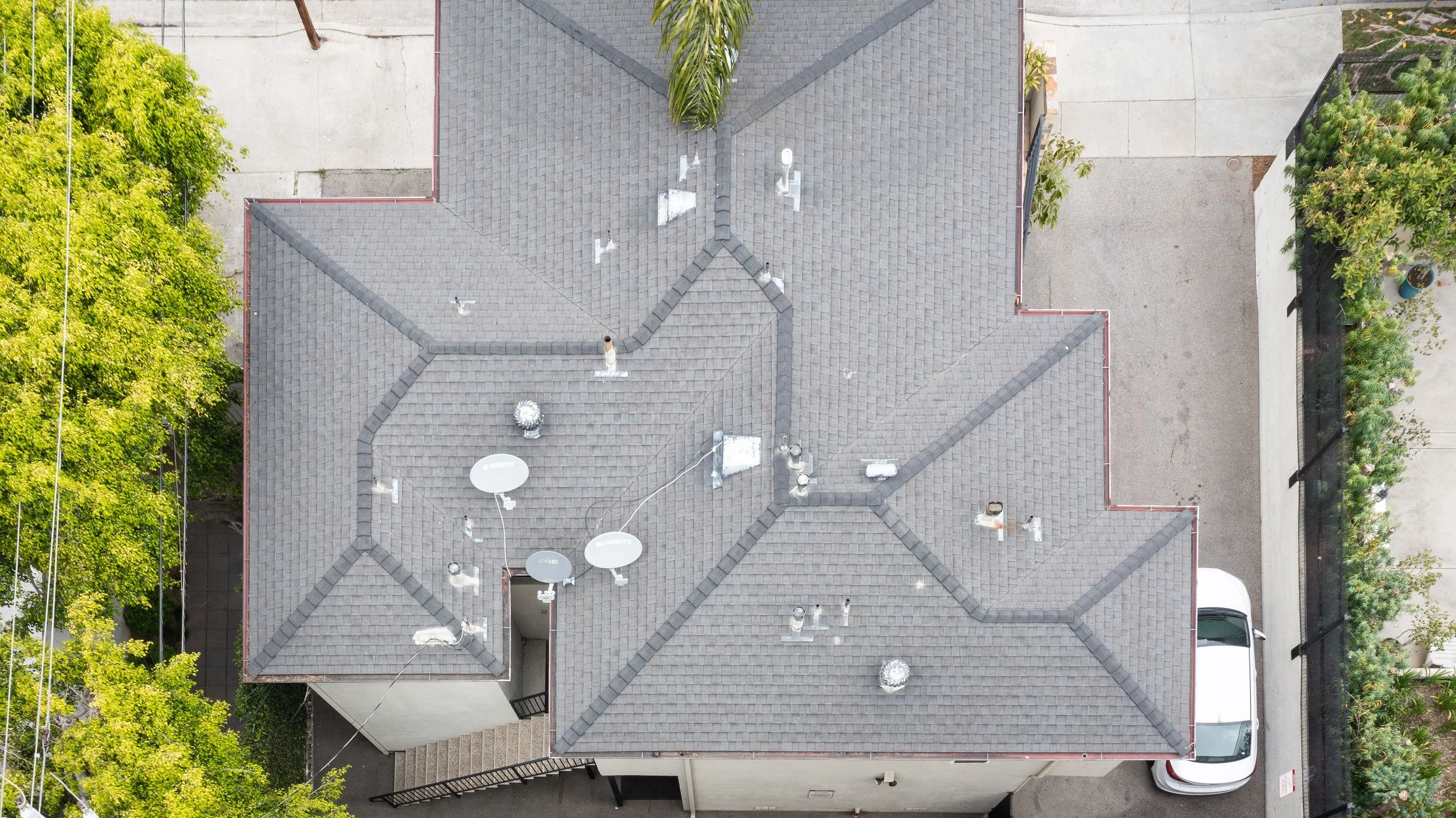 7154 Lexington Ave  -  HsHProd-5-min.jpg