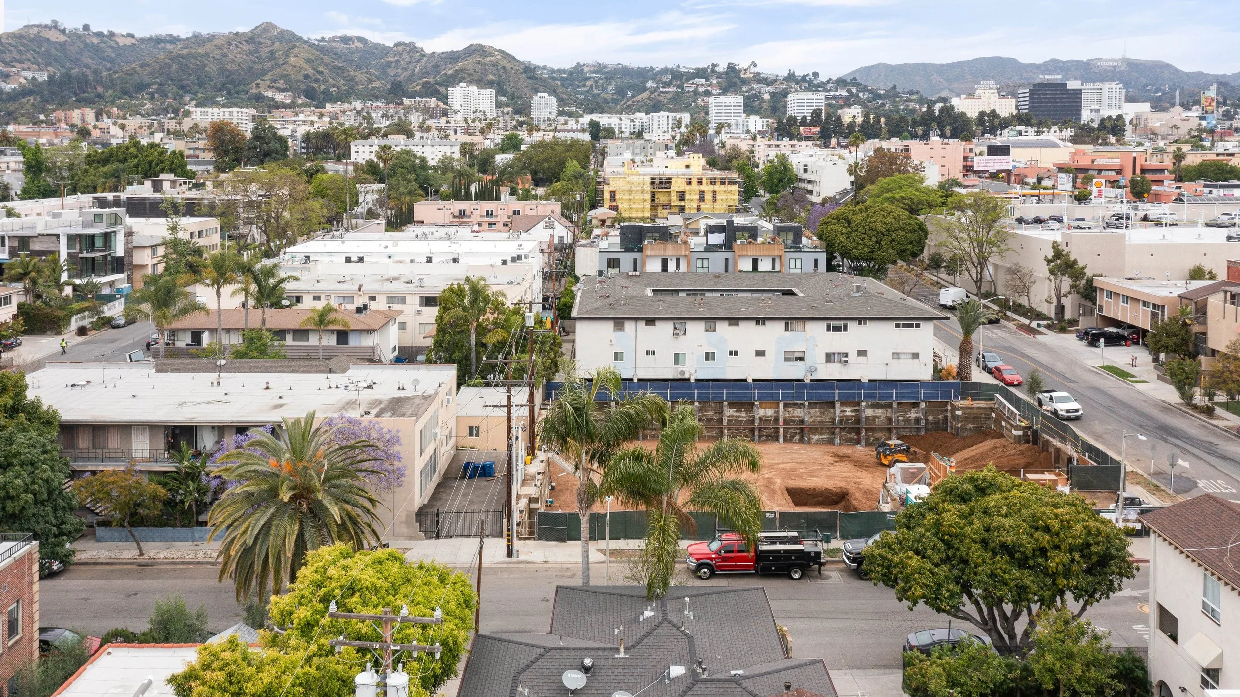 7154 Lexington Ave  -  HsHProd-6-min.jpg