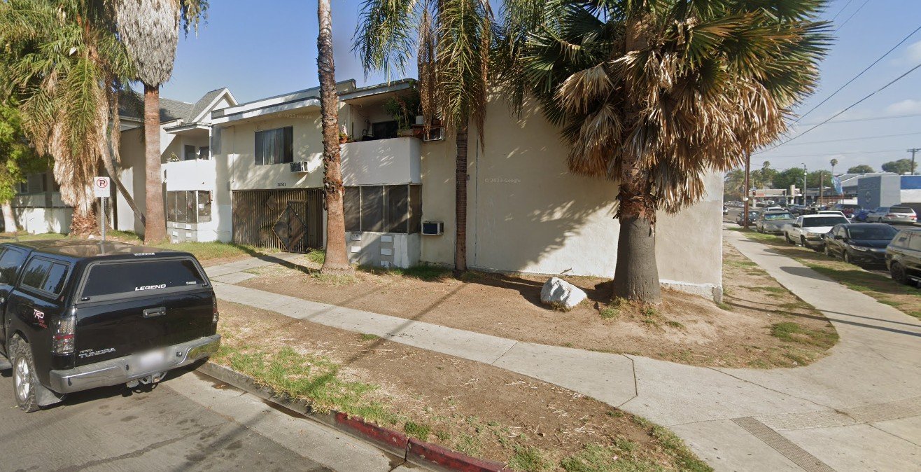 20301 Cohasset Ave Winnetka, CA 91306