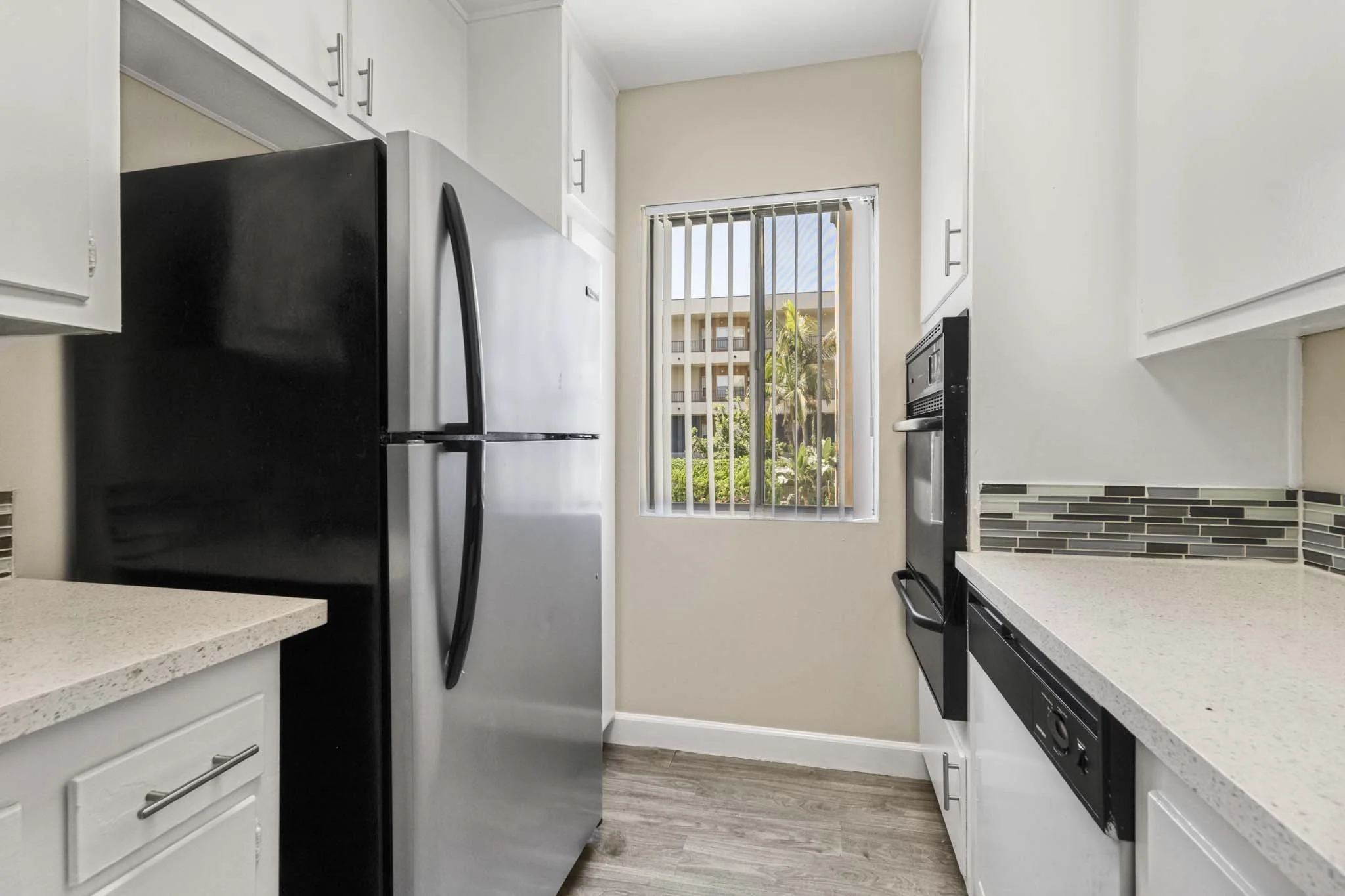 12015 Kling St, Valley Village  -  HsHProd-62.JPG