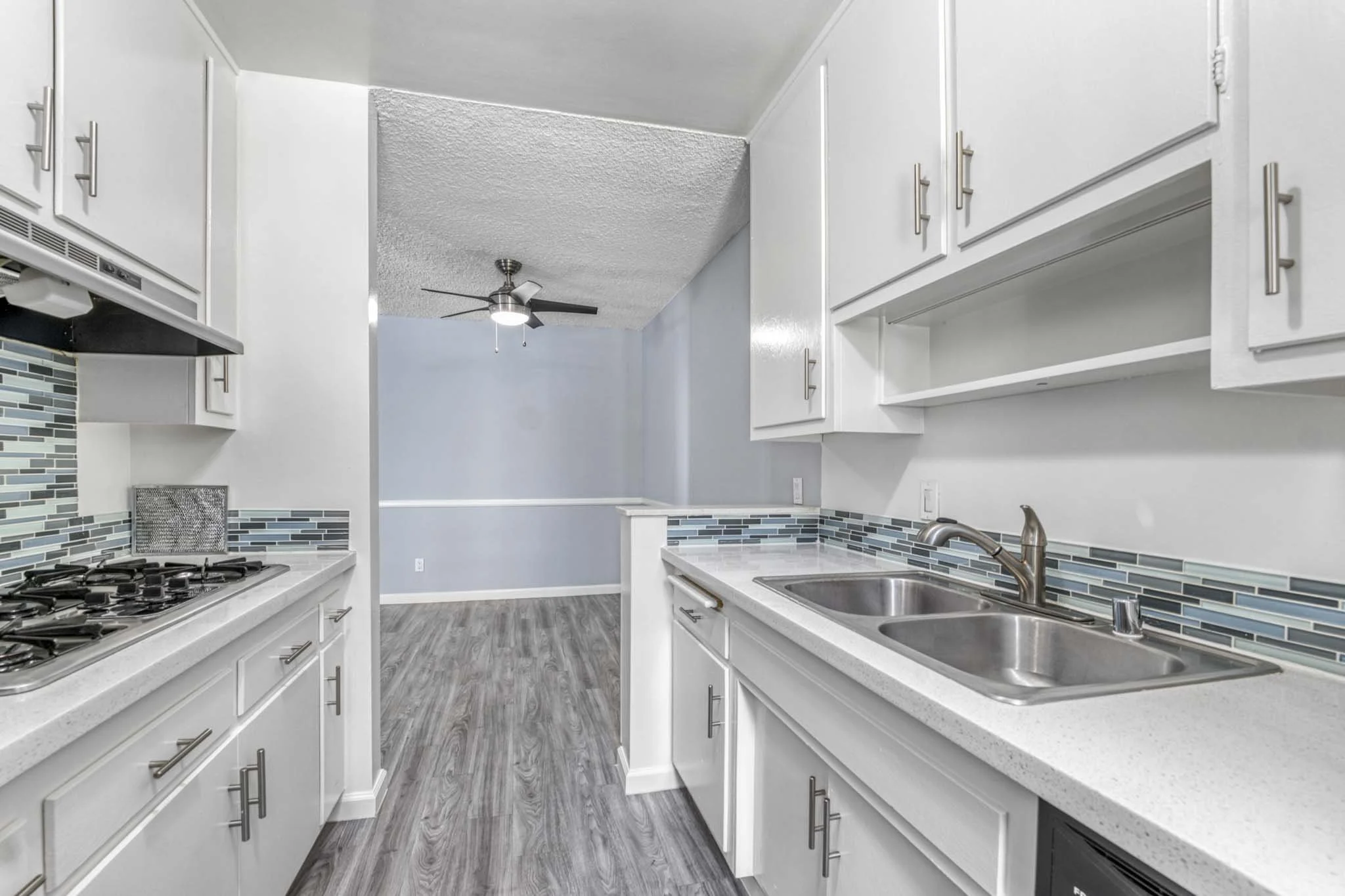 12015 Kling St, Valley Village  -  HsHProd-43.JPG