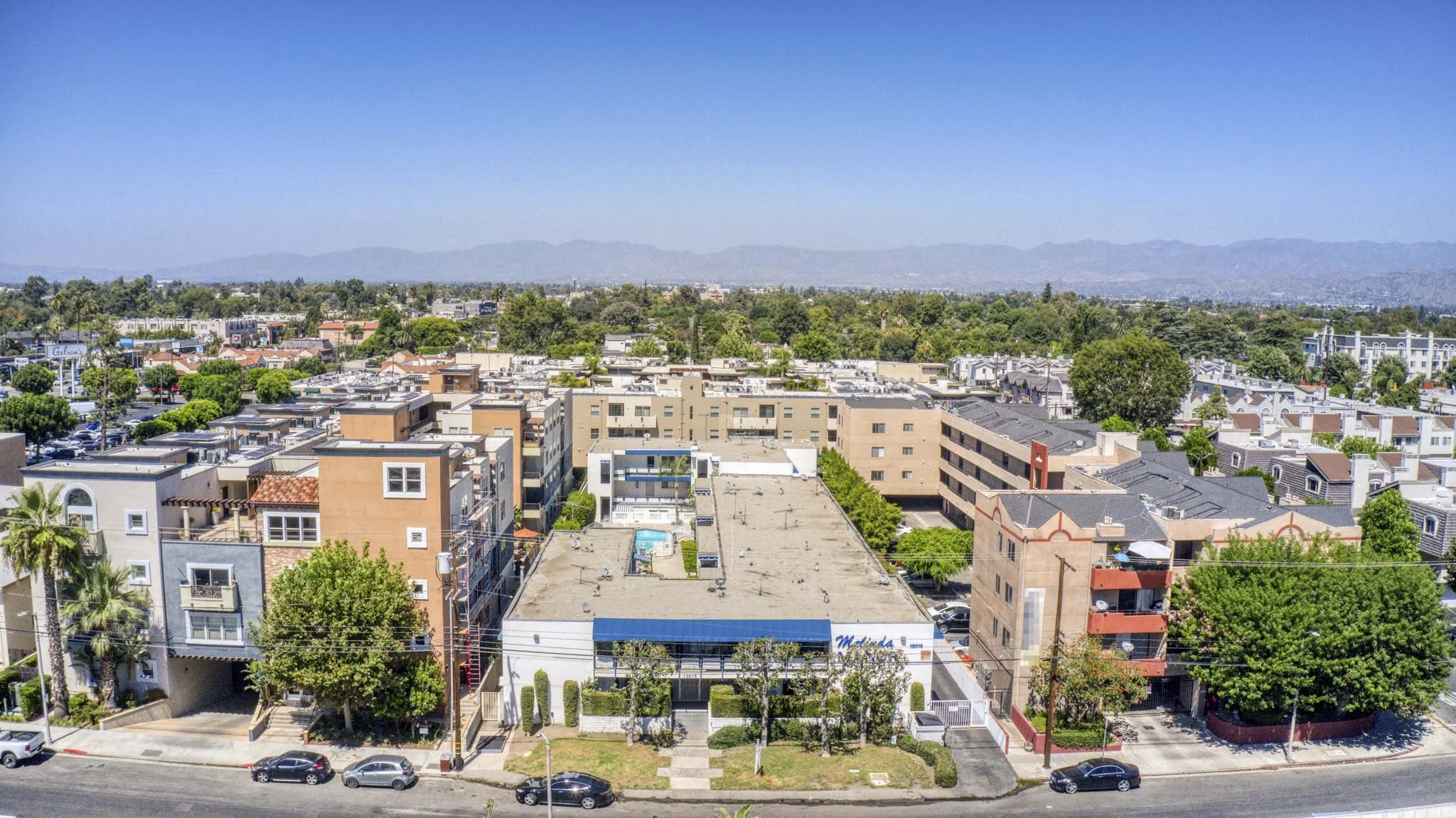 12015 Kling St, Valley Village  -  HsHProd-3.JPG