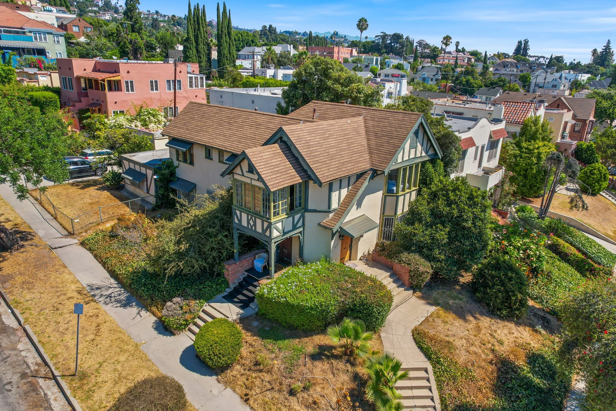 3-web-or-mls-1900 Normandie-003.jpg