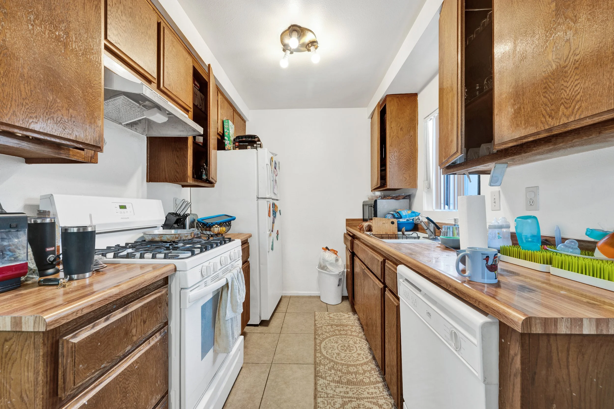 4727 Kester Ave, Sherman Oaks - HsHProd - 28.jpg