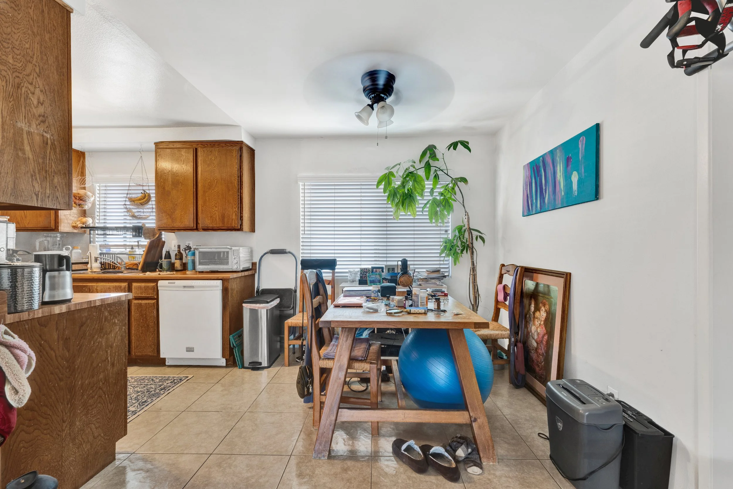 4727 Kester Ave, Sherman Oaks - HsHProd - 20.jpg