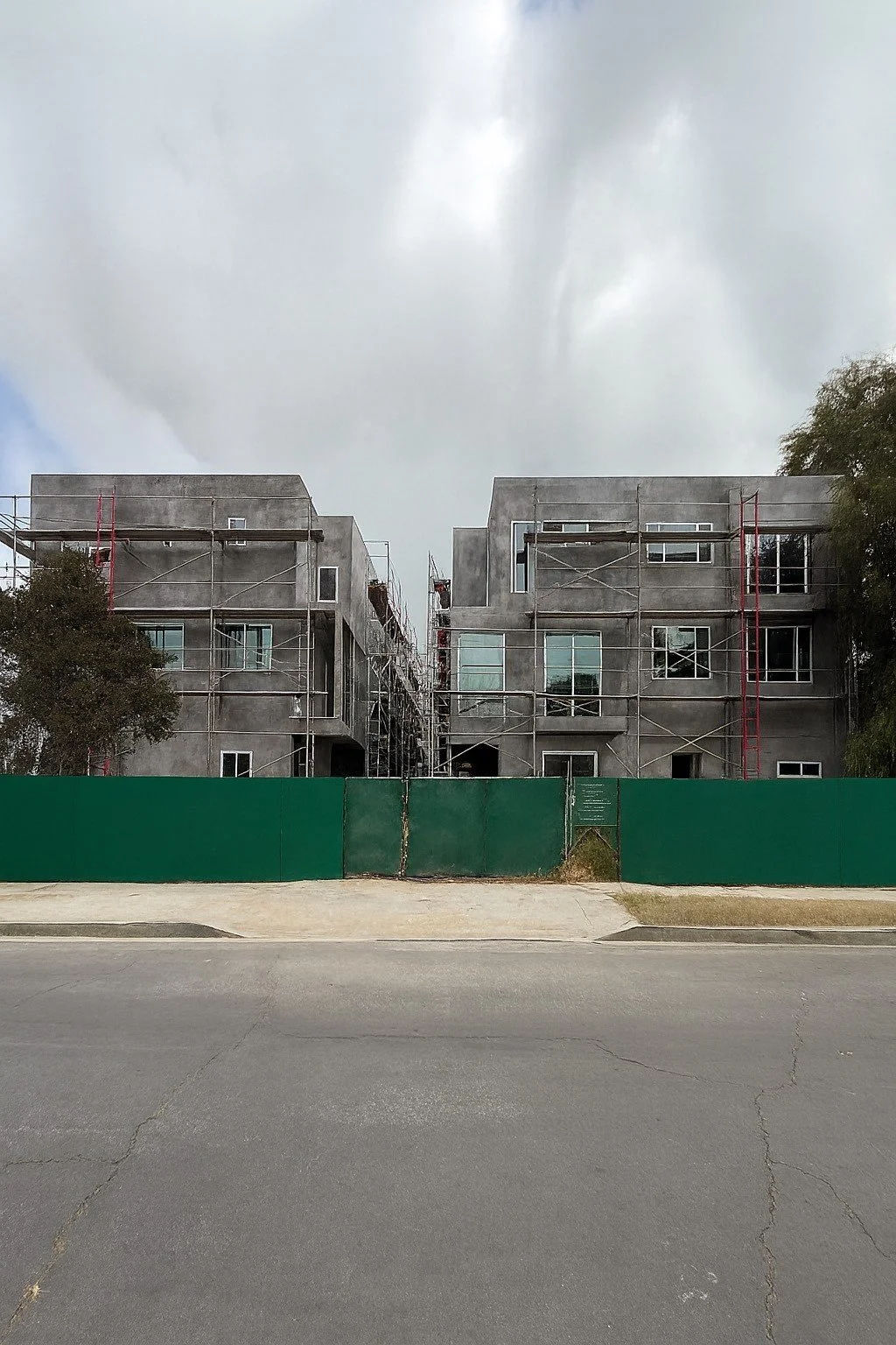 10843-10849 Hartsook Street Los Angeles, CA 91601