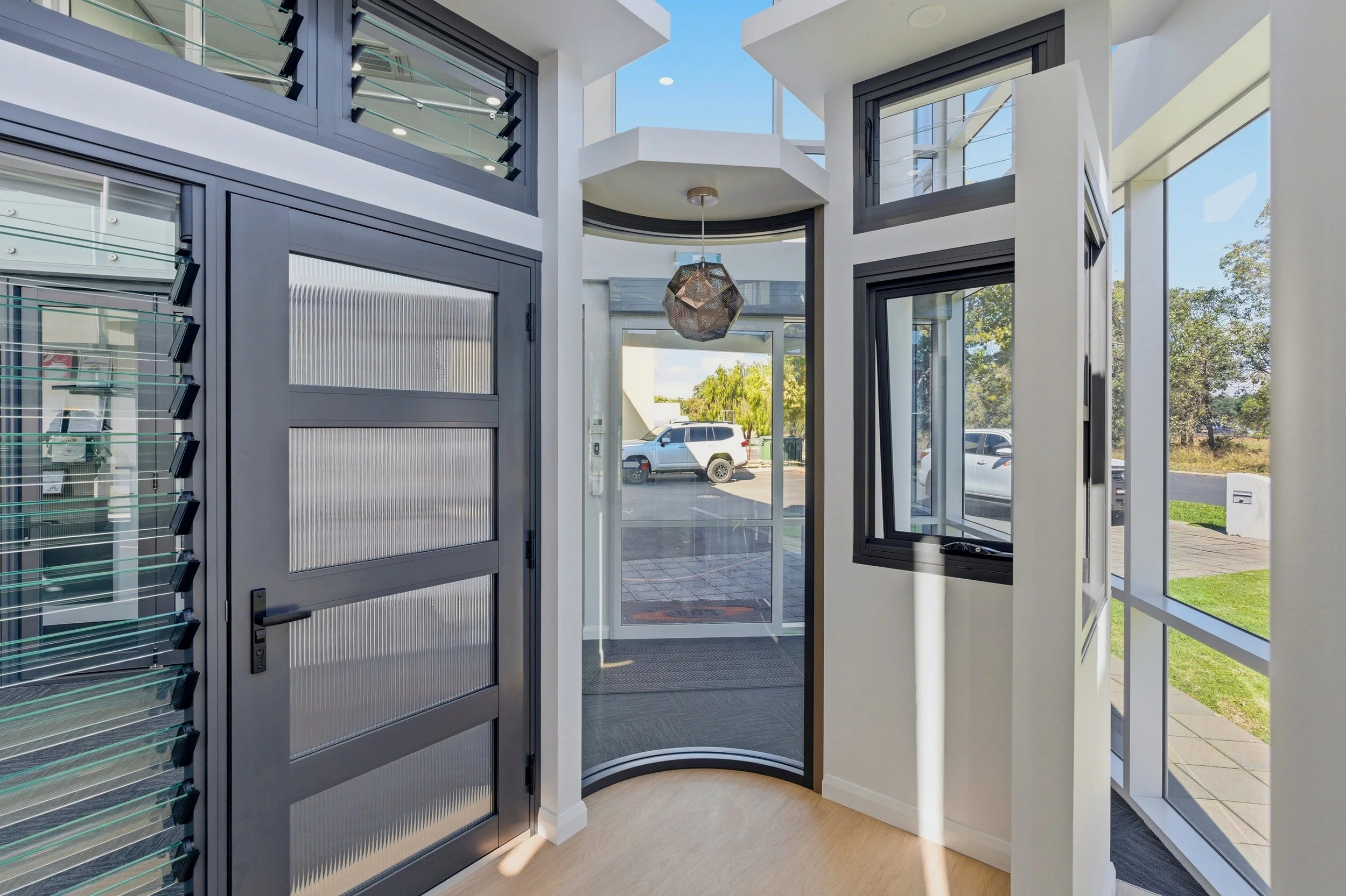 11-Wallace-Road-Bunbury-10.jpg