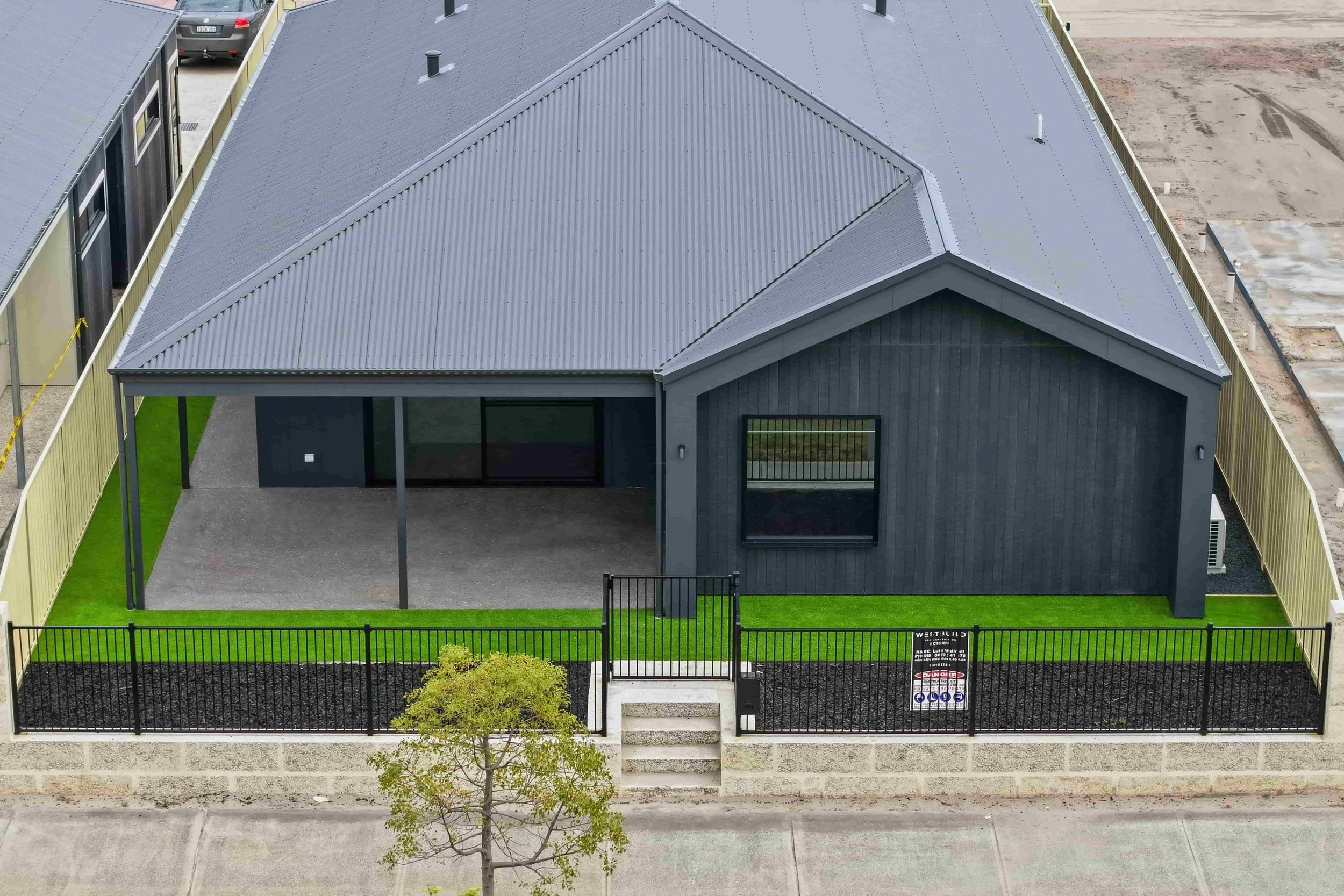 04-FINAL-Photos - 03.jpg