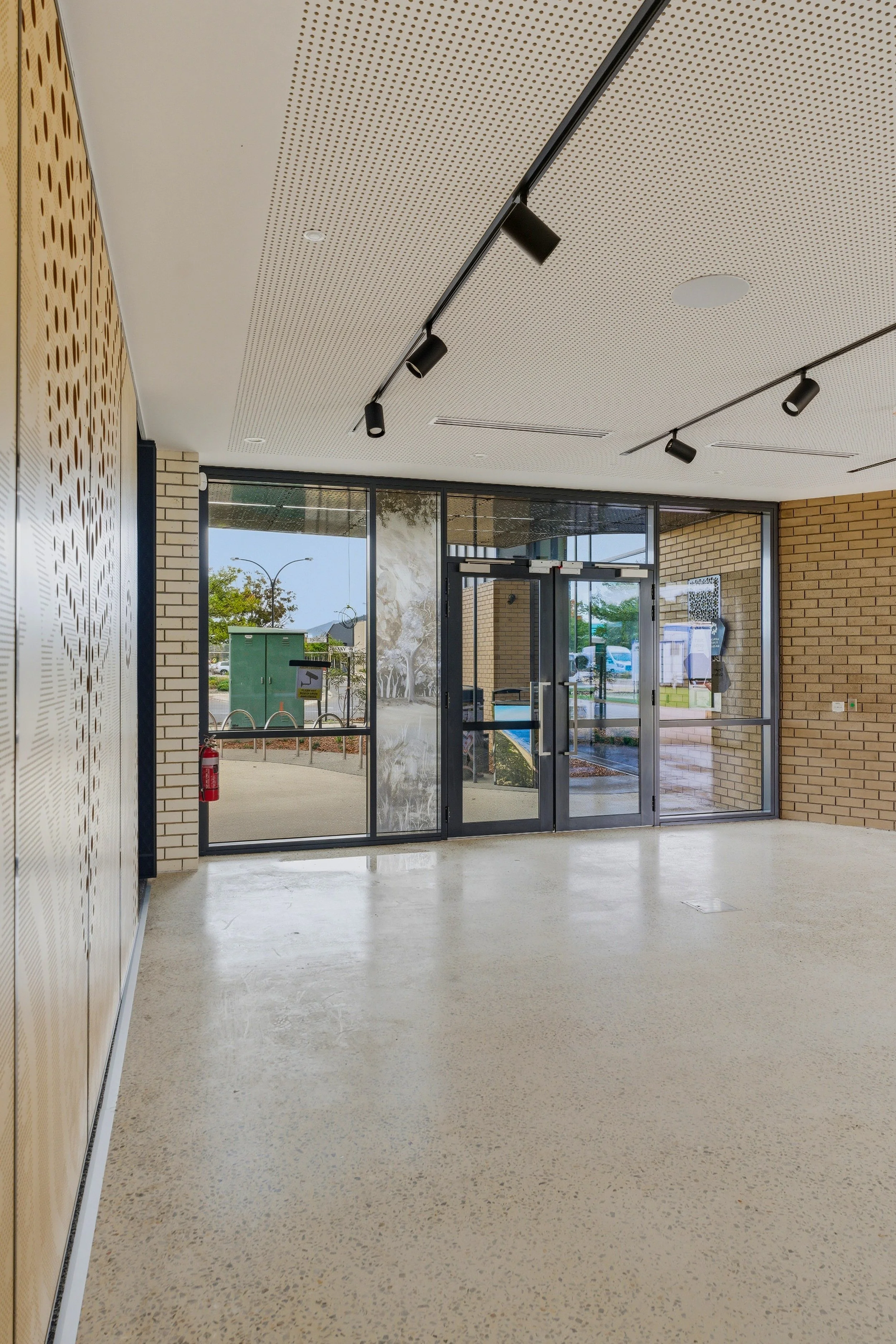 12-Banksia-Boulevard-Dalyellup-15.jpg