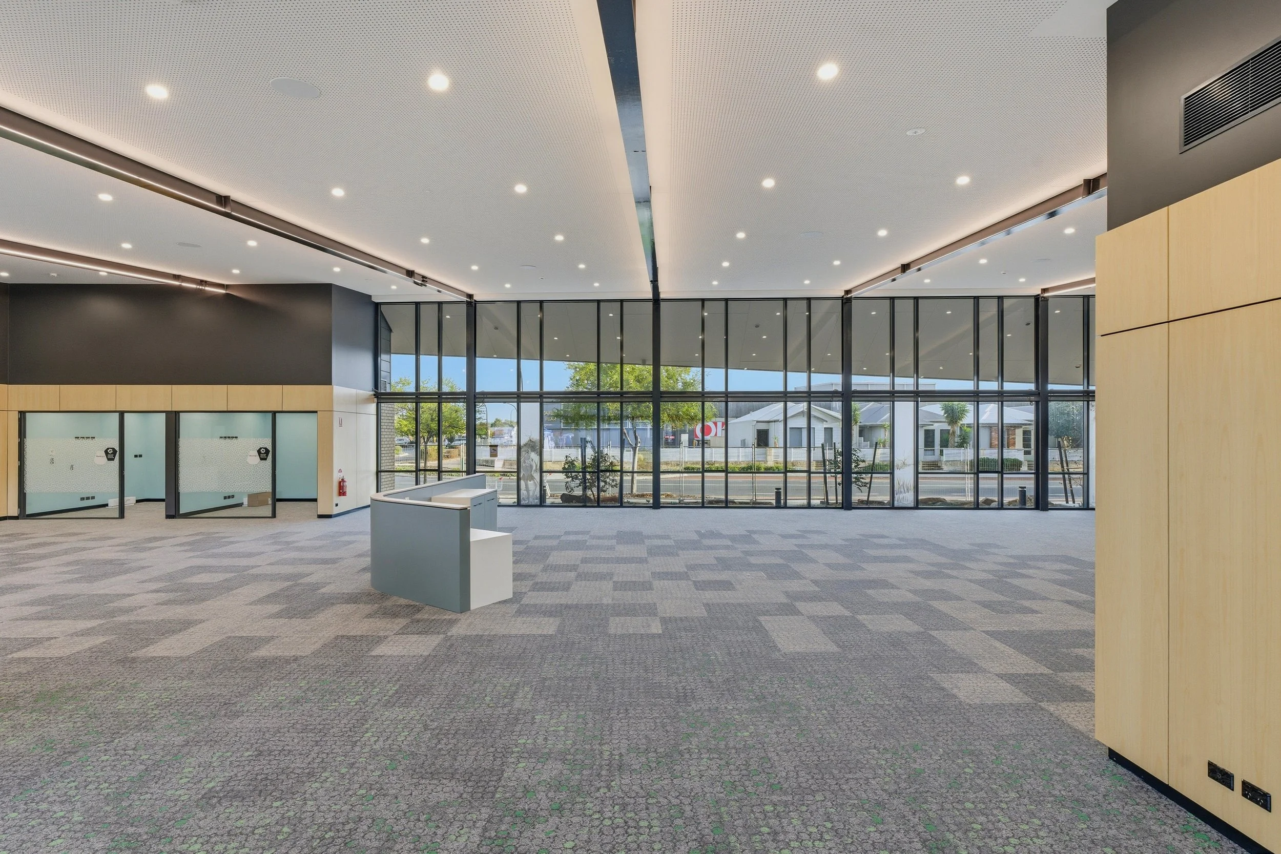 12-Banksia-Boulevard-Dalyellup-10.jpg