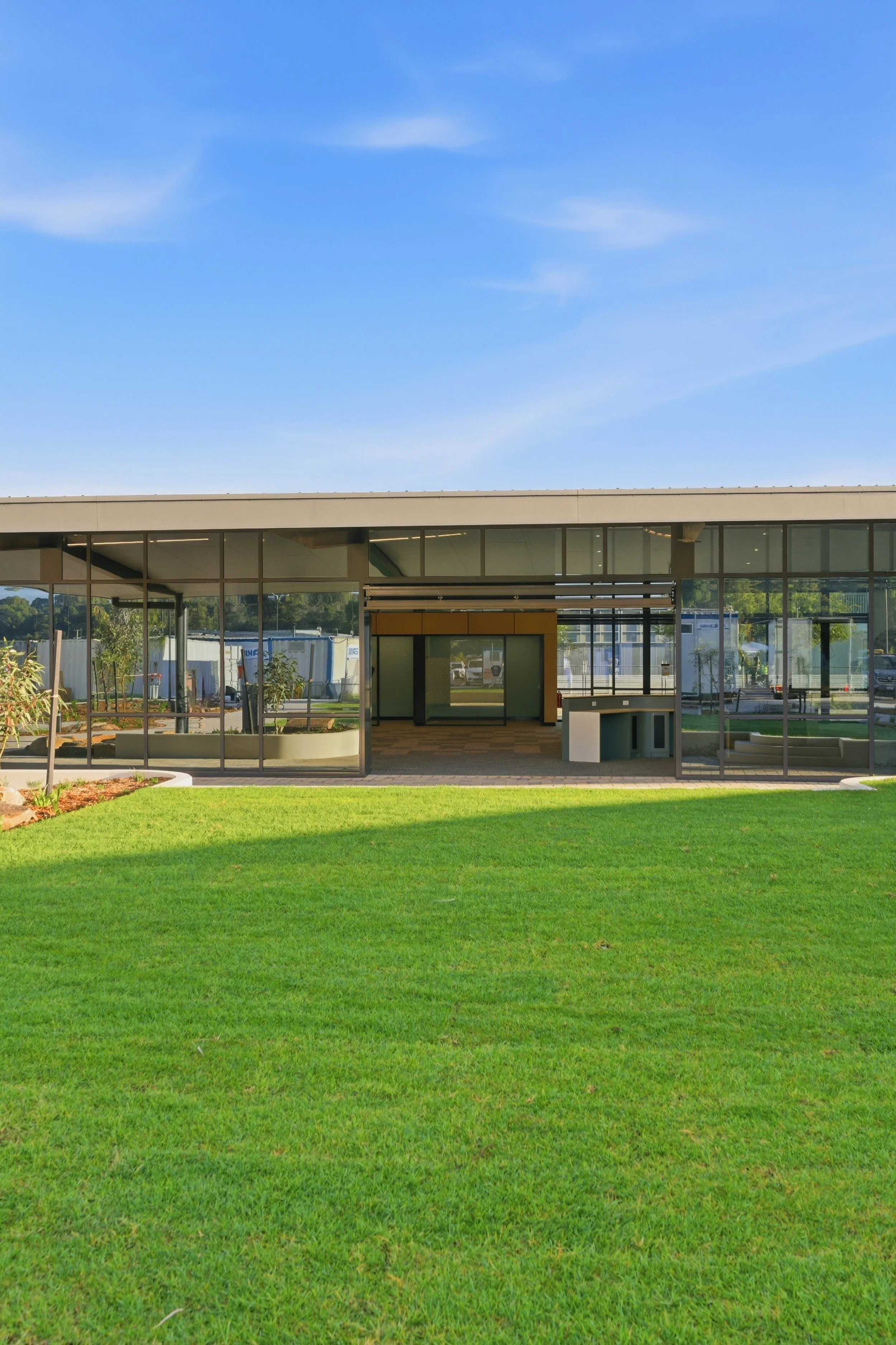 12-Banksia-Boulevard-Dalyellup-07.jpg