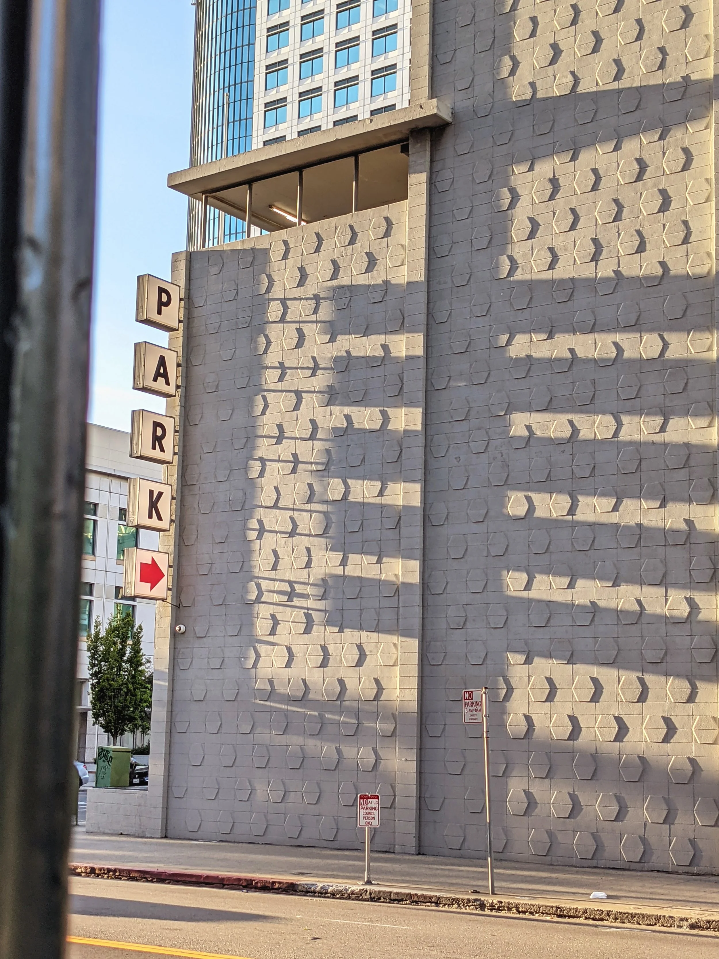 Big City Streets - Geoff Rhodes (14).jpg