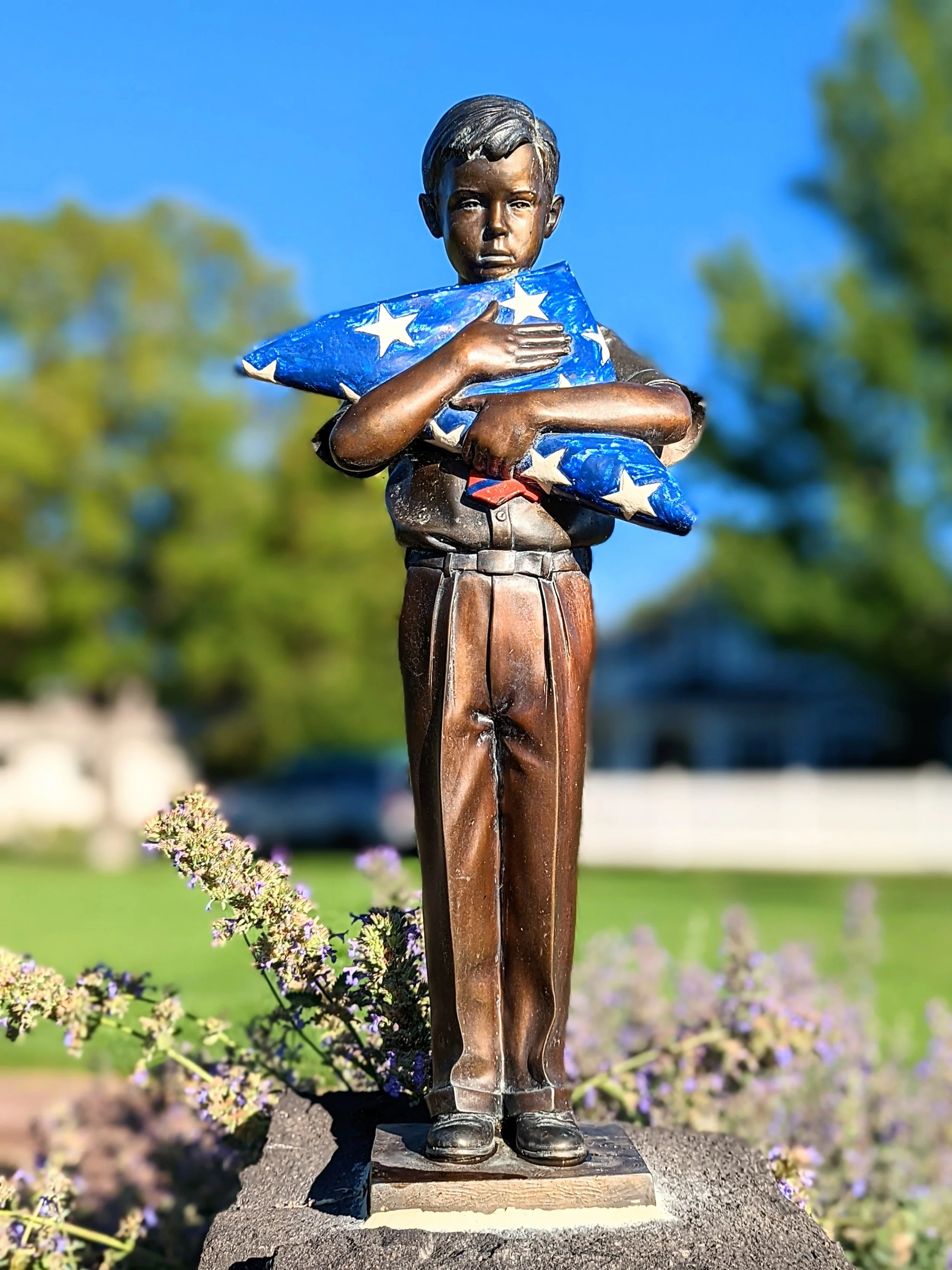 The World Around Me - Geoff Rhodes  (74).jpg