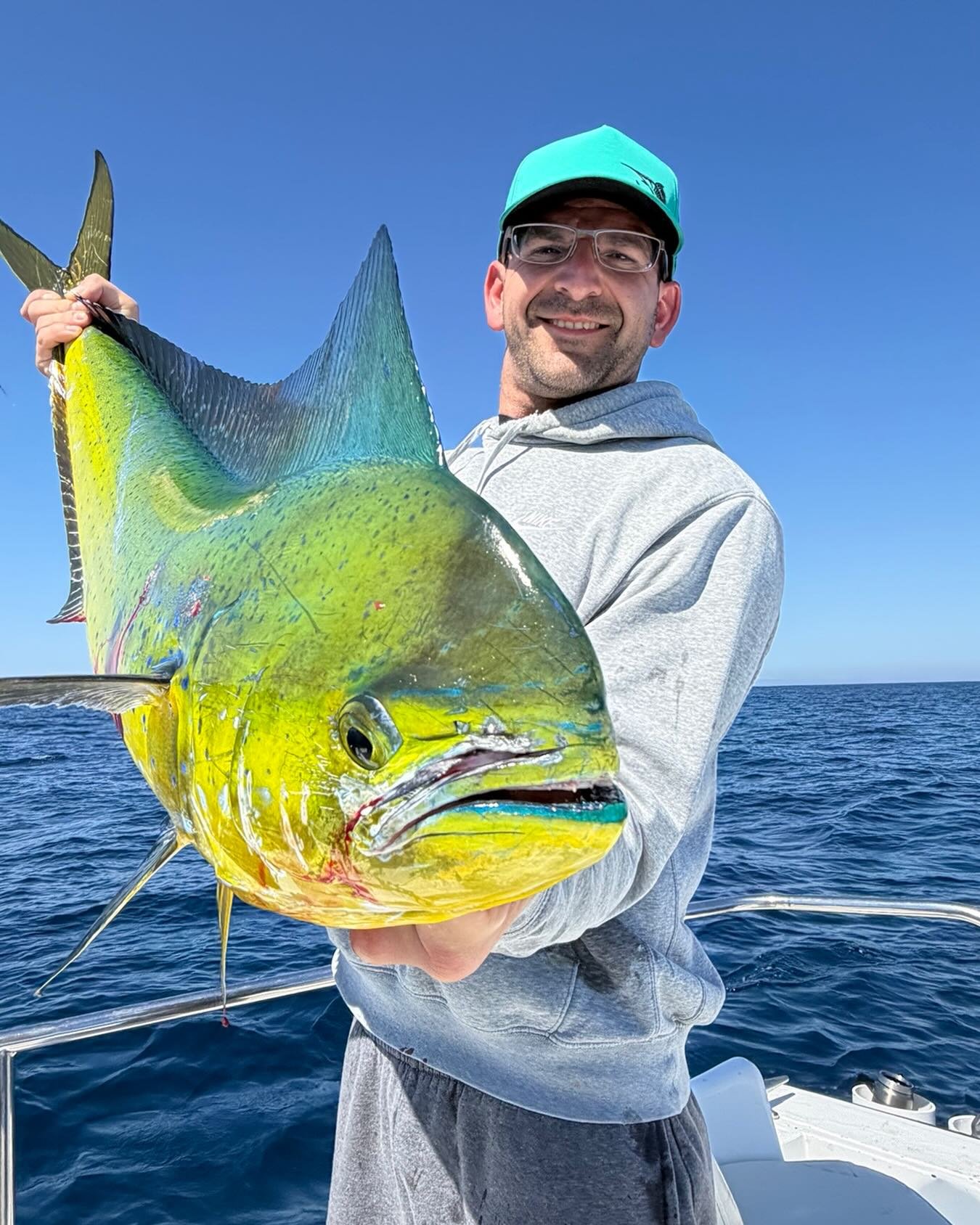 Adam from New York on a nice Bull in cabo.👊👍😎🌴