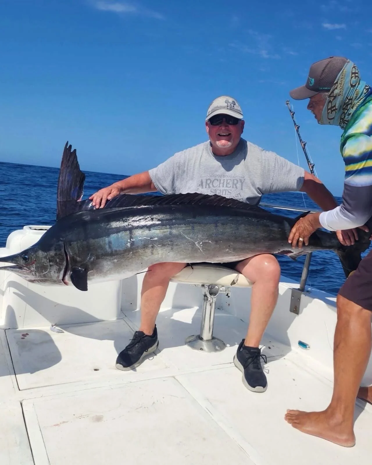 John Raines from Oregon made it to the marlin Hunter Club. Well Done John 👊👍😎🌴