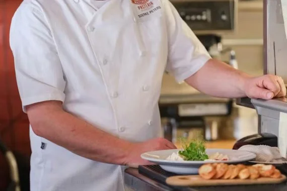 Cropped photo of chef Soerke Peters of Mezzaluna Pasteria.