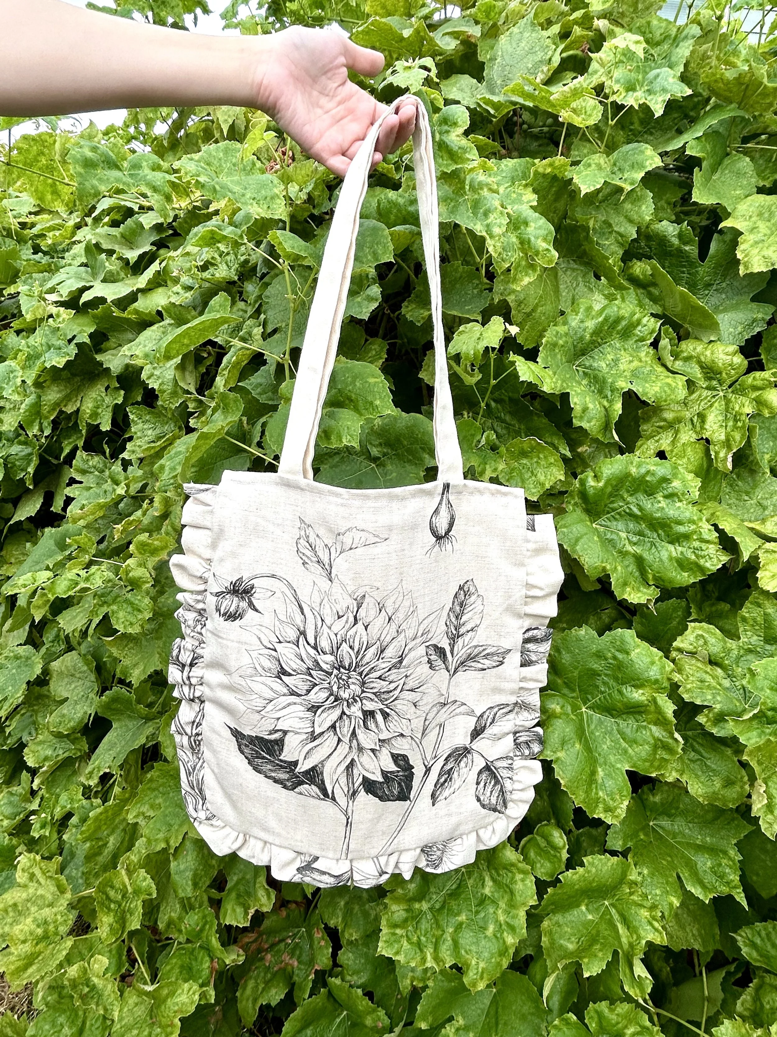 Black Floral Ruffle Tote