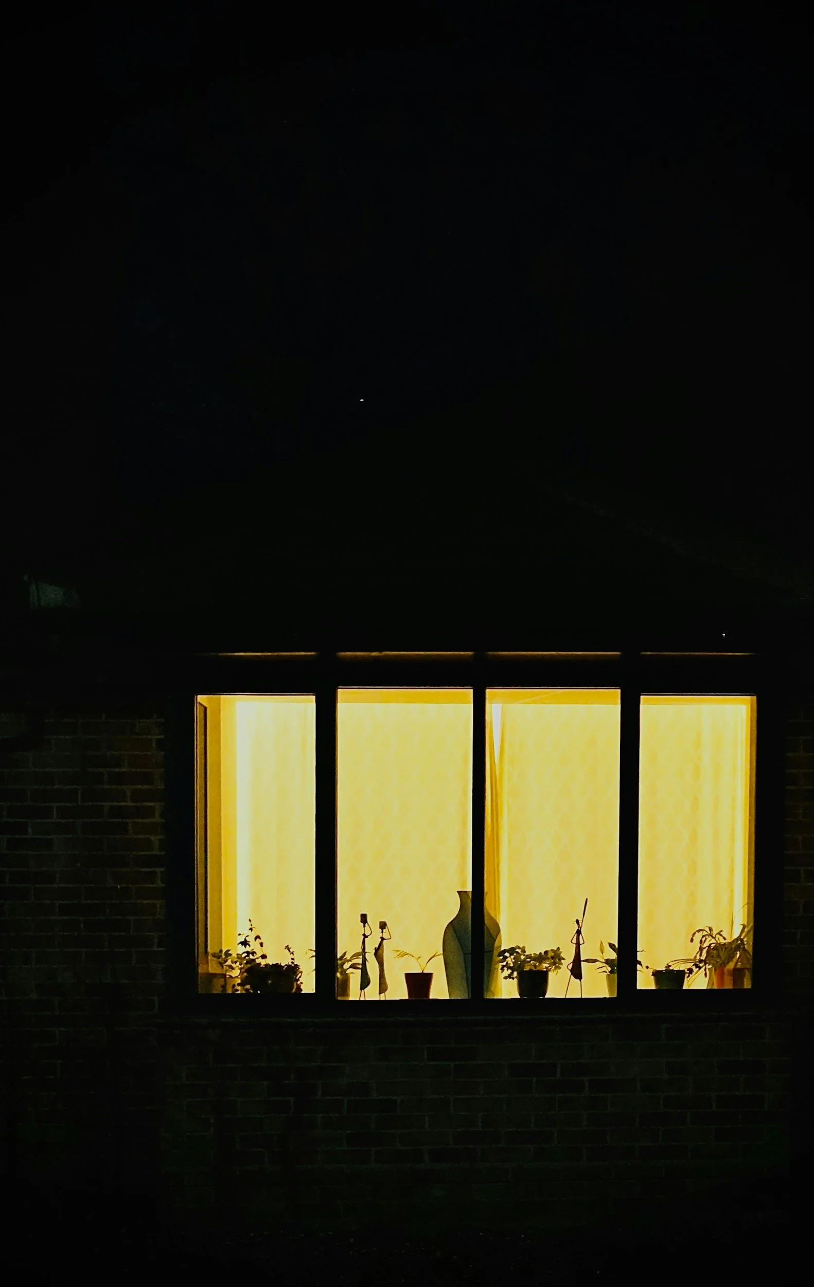 Episode 09: Through the Window 