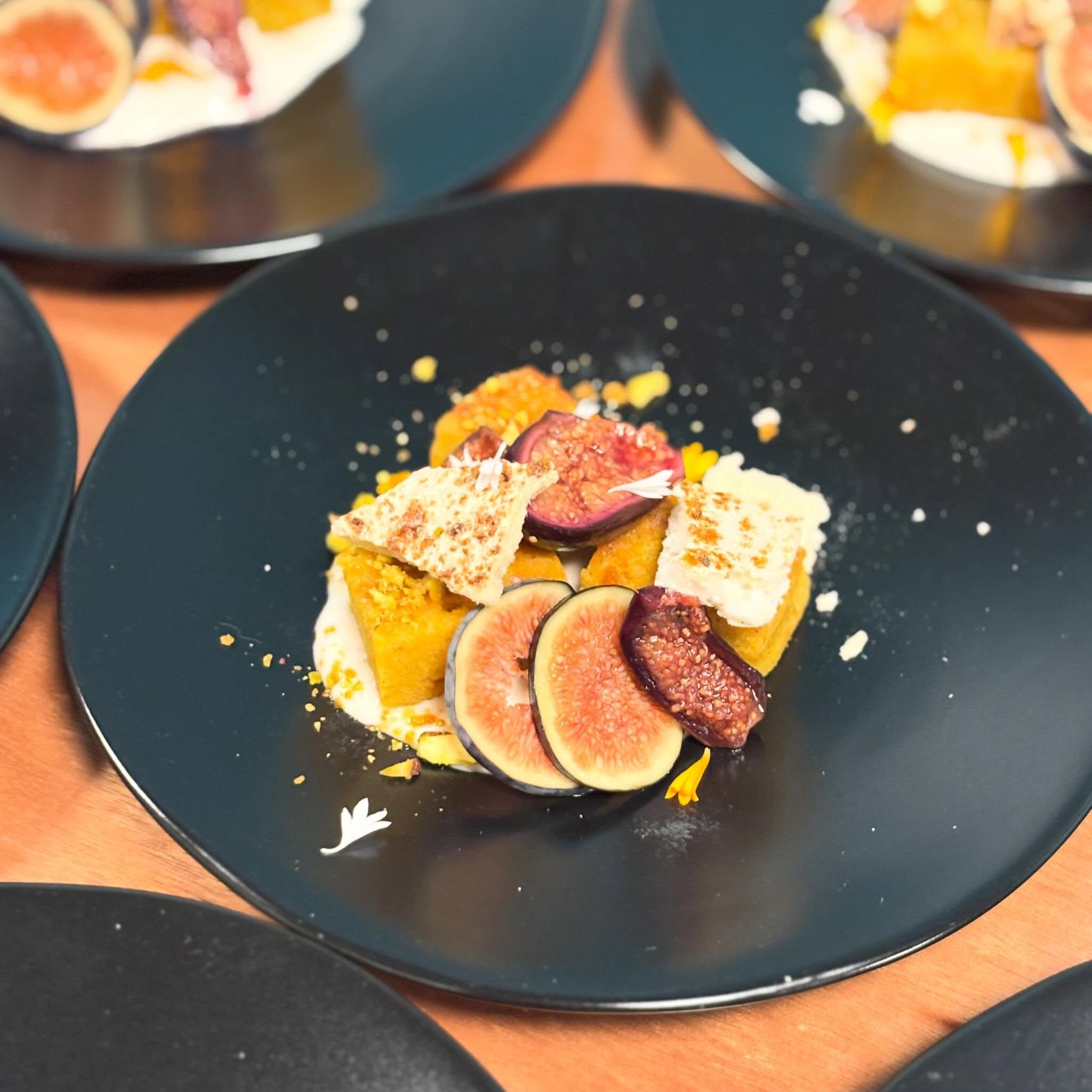 The most beautiful plated dessert from a recent event from our pastry chef QUEEN. 

Turmeric Ginger Cake - pistachio meringue, cardamom, figs, vanilla yogurt cream, flowers - BONKERS.