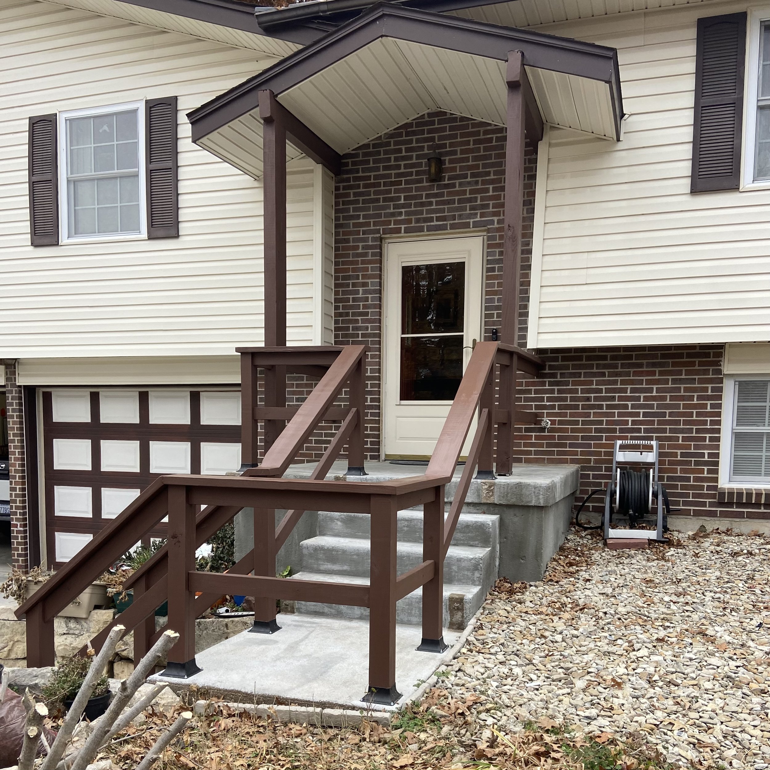Deerfield Square - Porch Railing