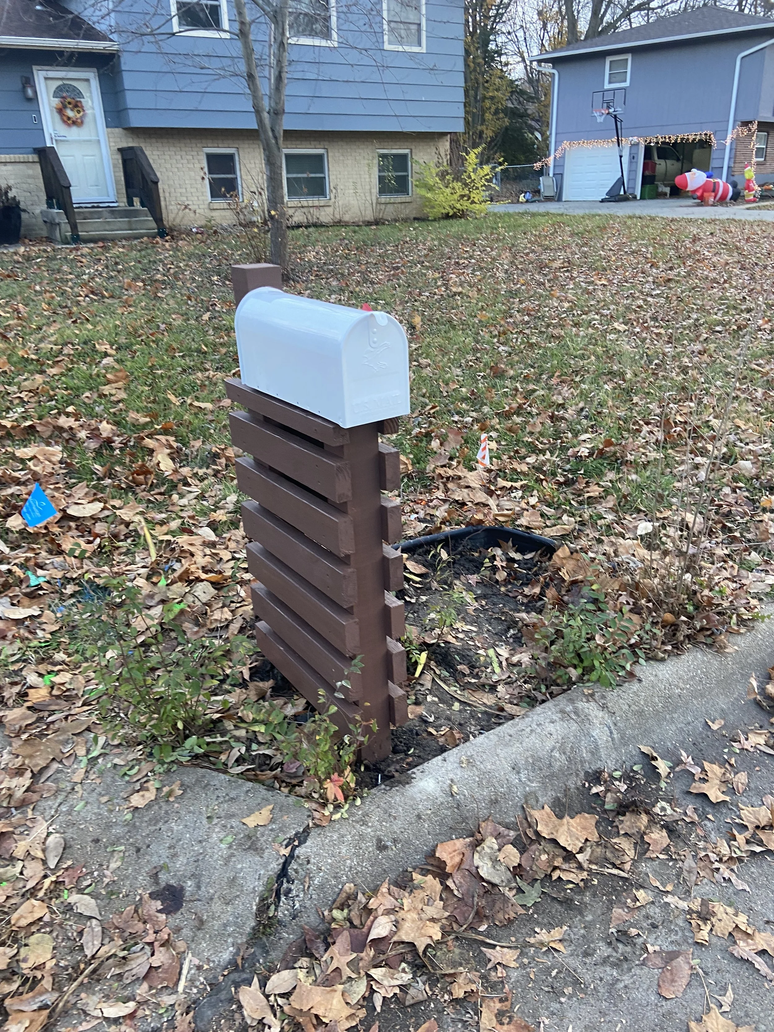 Green Acres - Mailbox