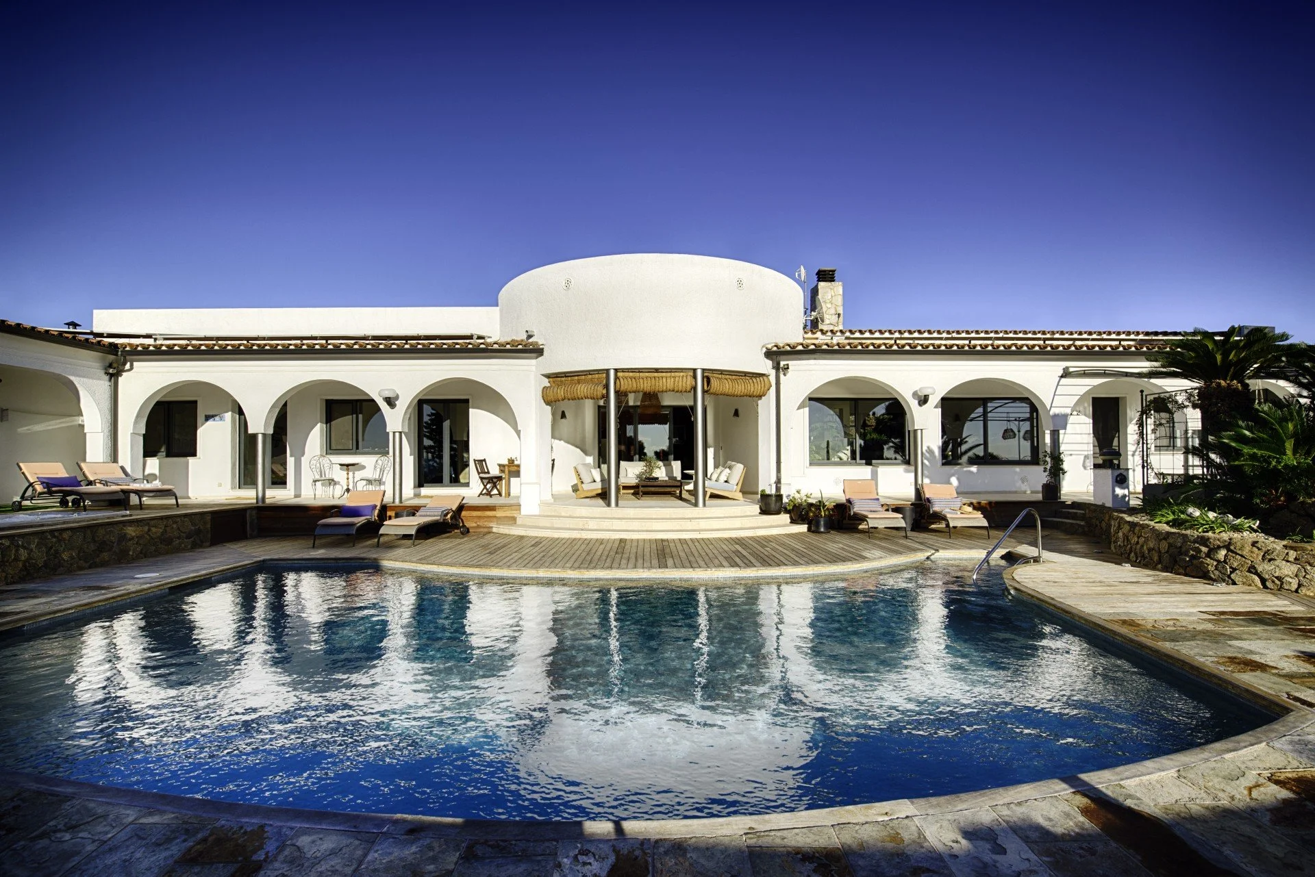 Poolside view of Casa de l'Albada.