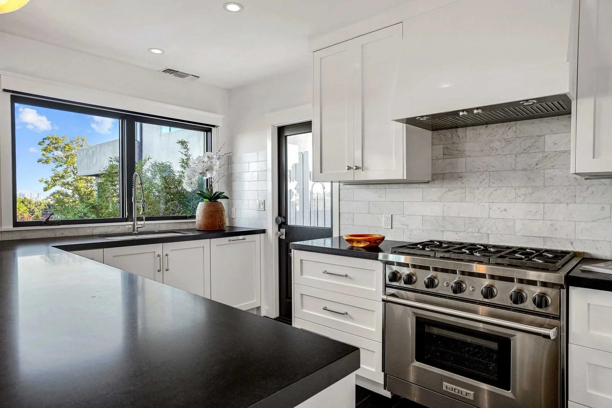 Sunset Park Residence – Lodge & Lantern-02.jpg