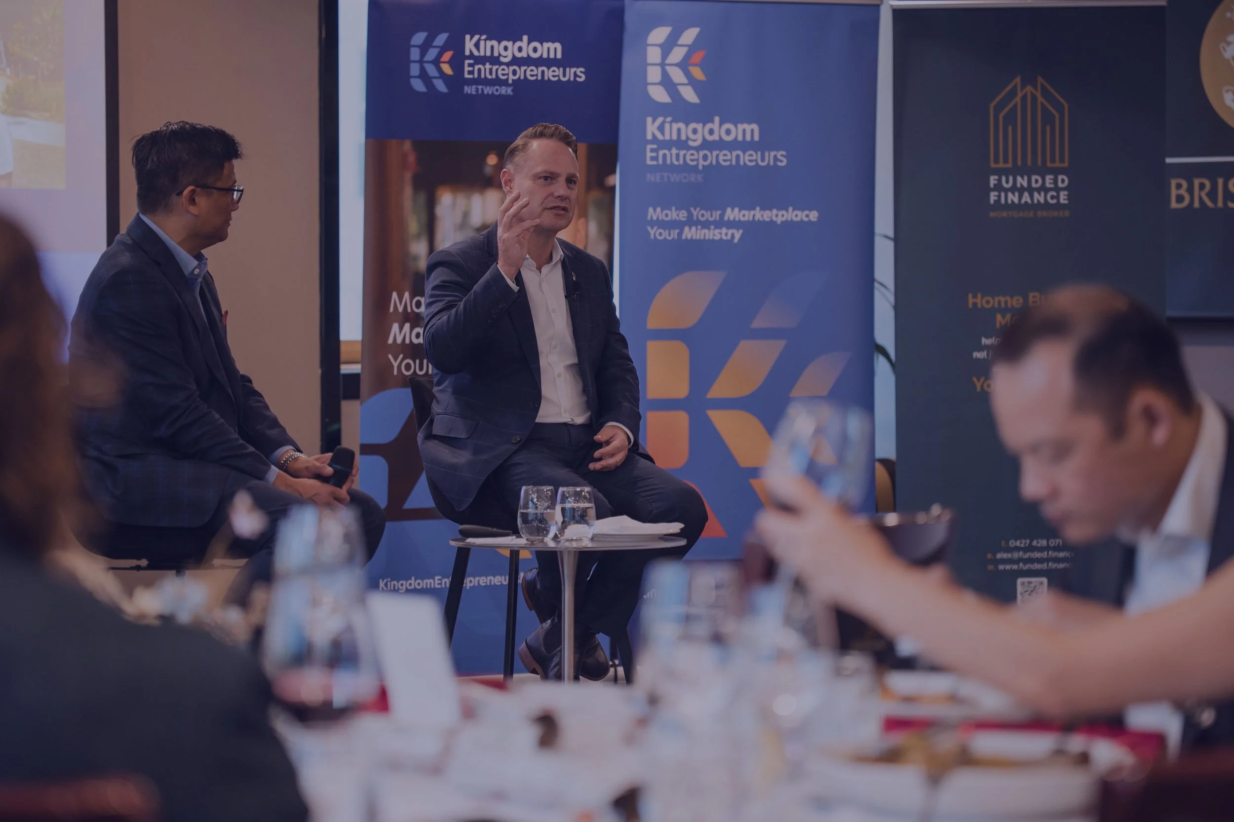 Lord Mayor Adrian Schrinner addressing business leaders at a Kingdom Entrepreneurs Network gathering