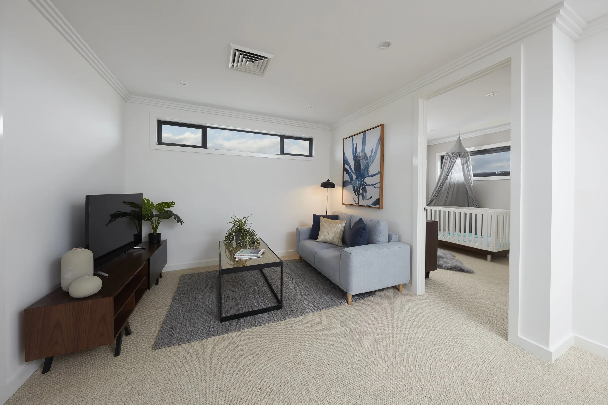 upstairs living maroubra