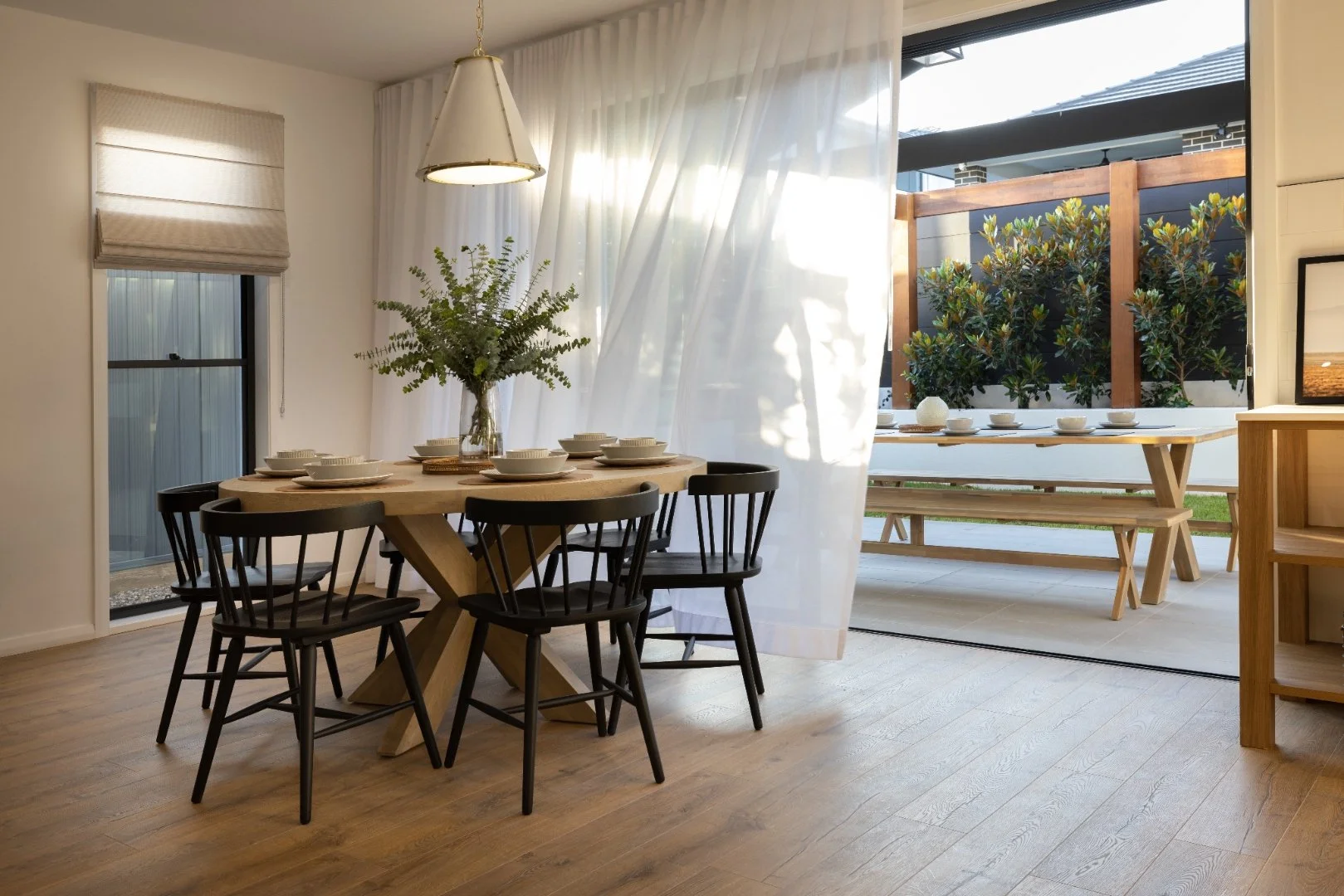 SOLARIS Dining
