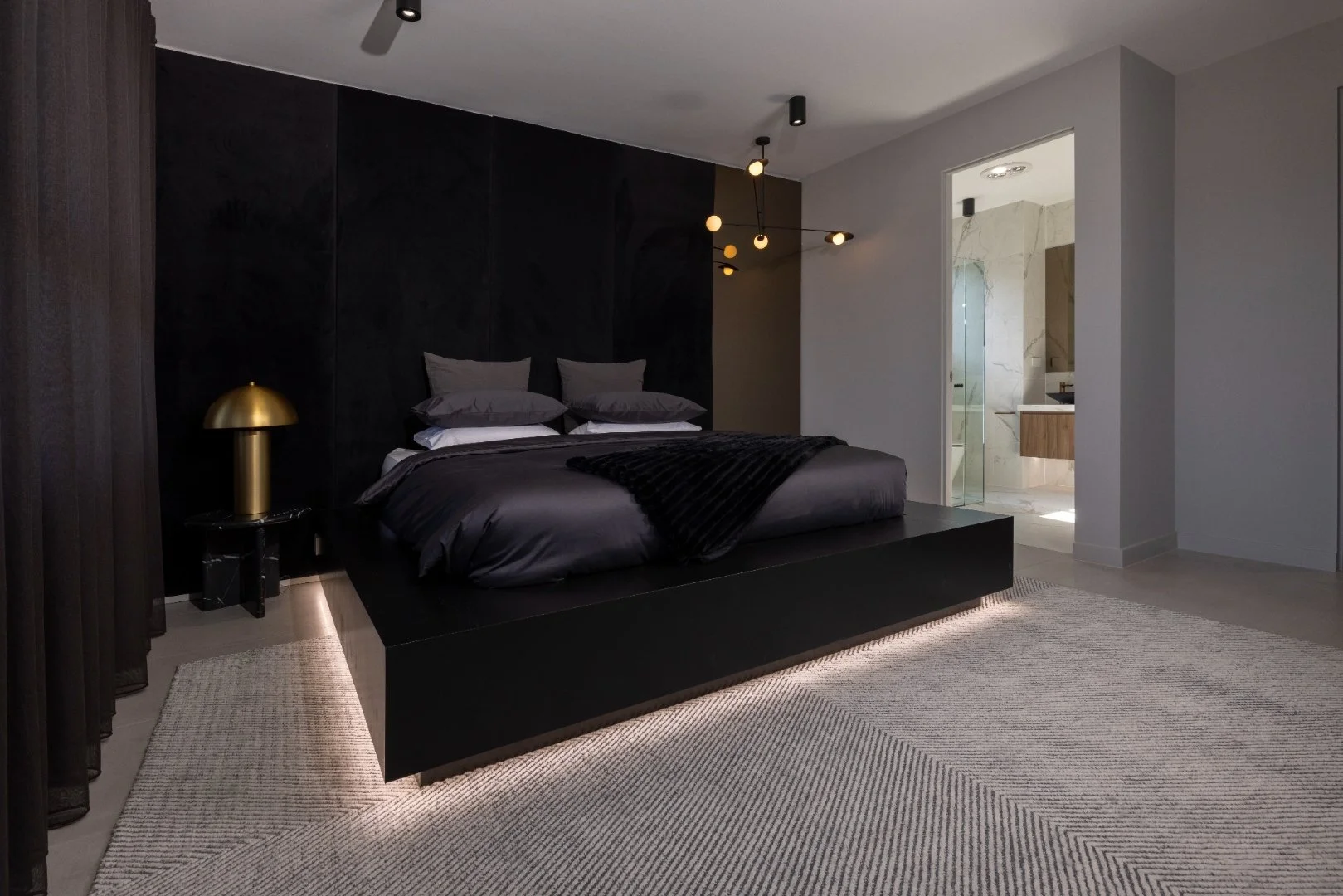 AXIS MASTER SUITE