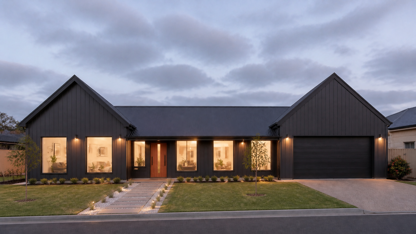 FARMHOUSE FACADE