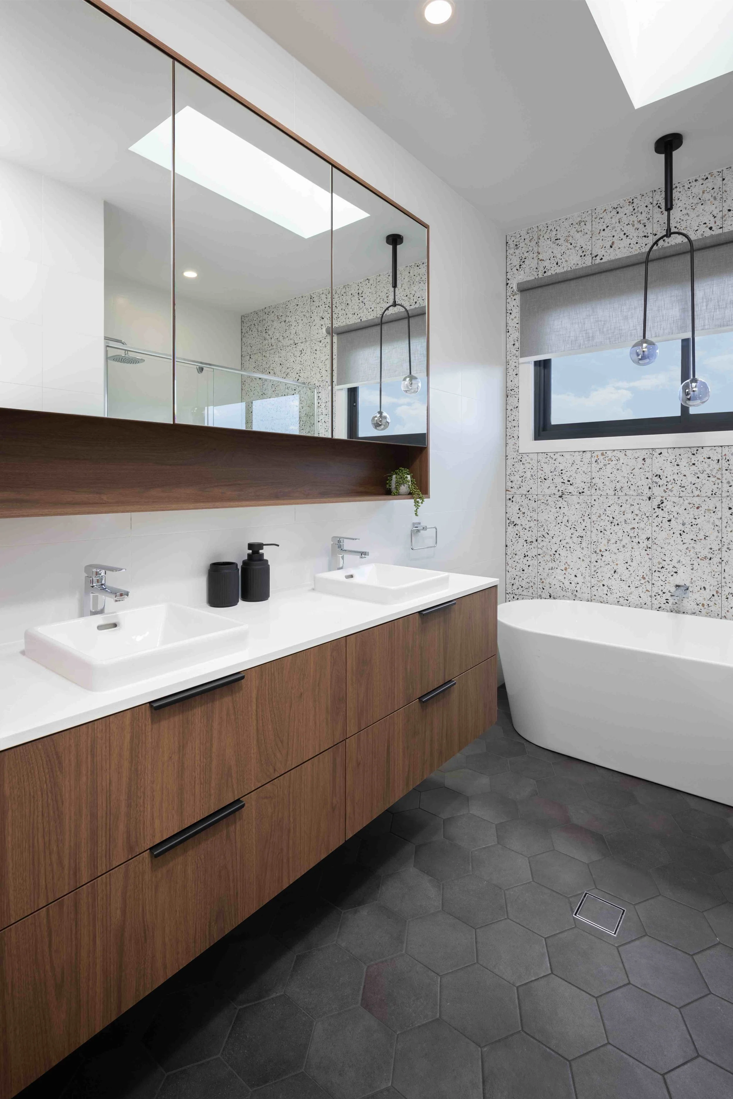 Lumina Main Bathroom
