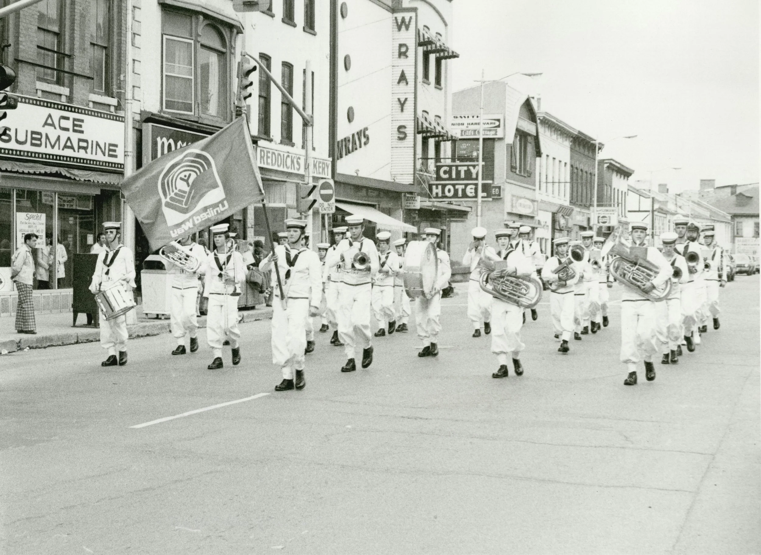 Manitou Day's Parade