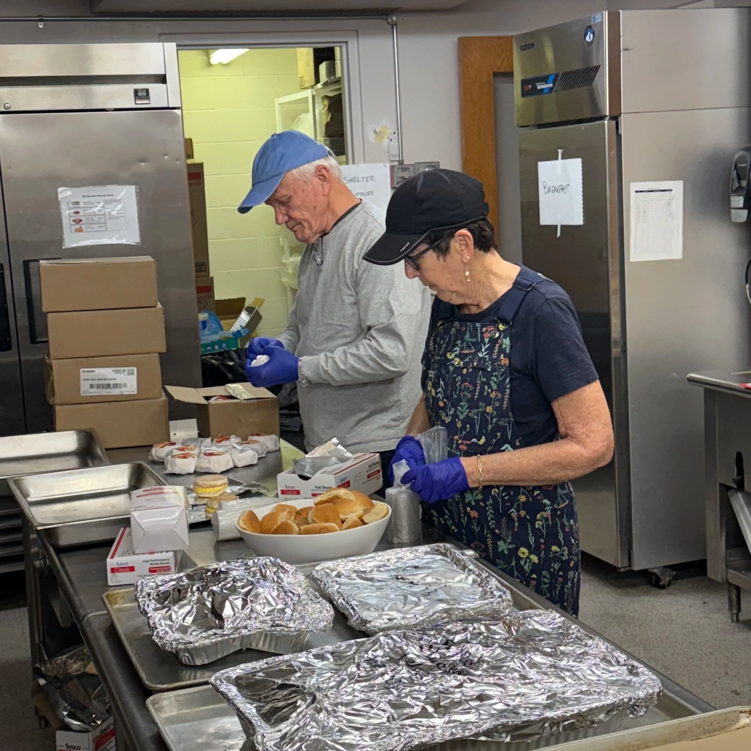 VOLUNTEER AT FPC SOUP KITCHEN