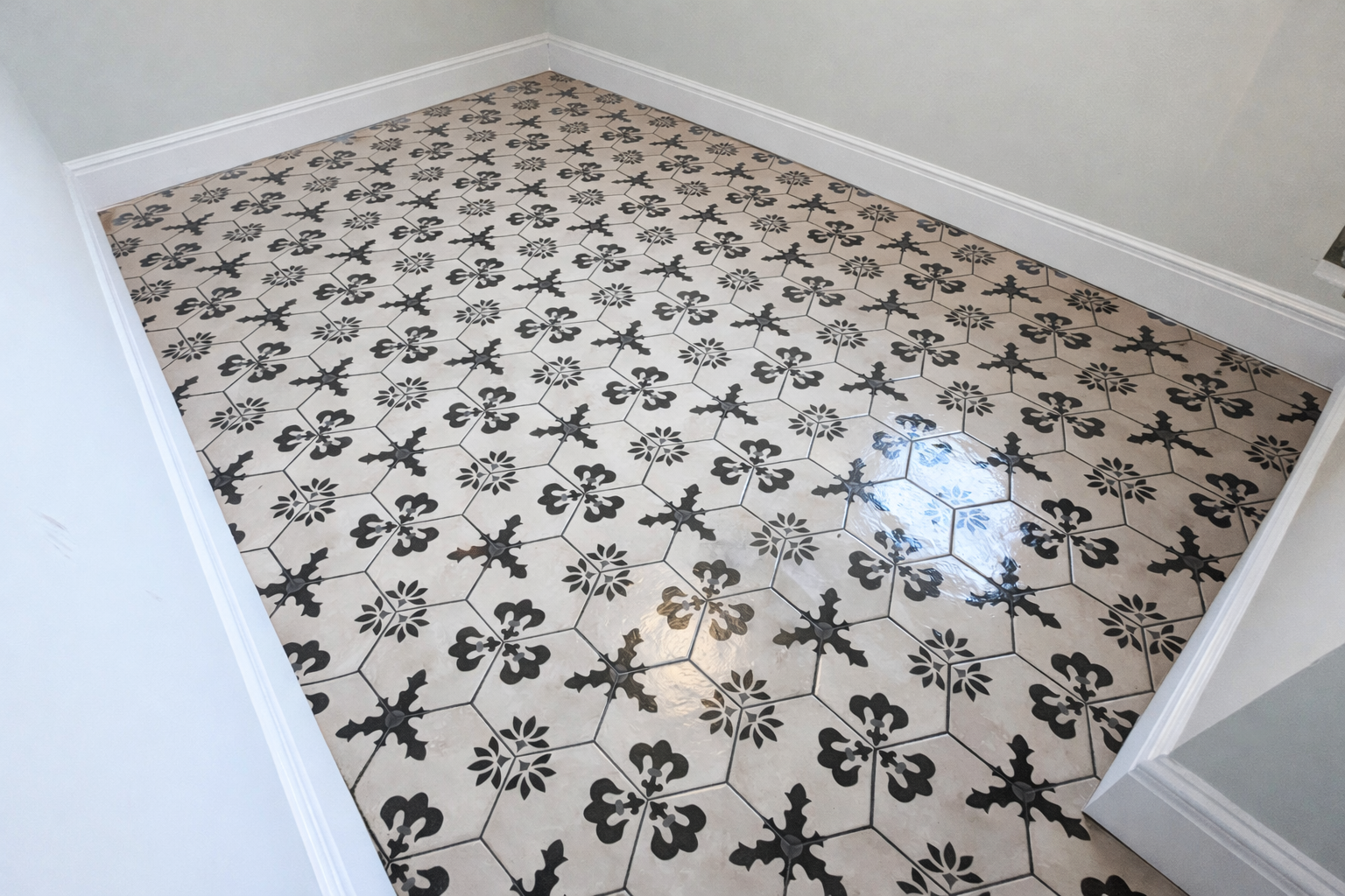 Hexagon floor tile in laundry room
