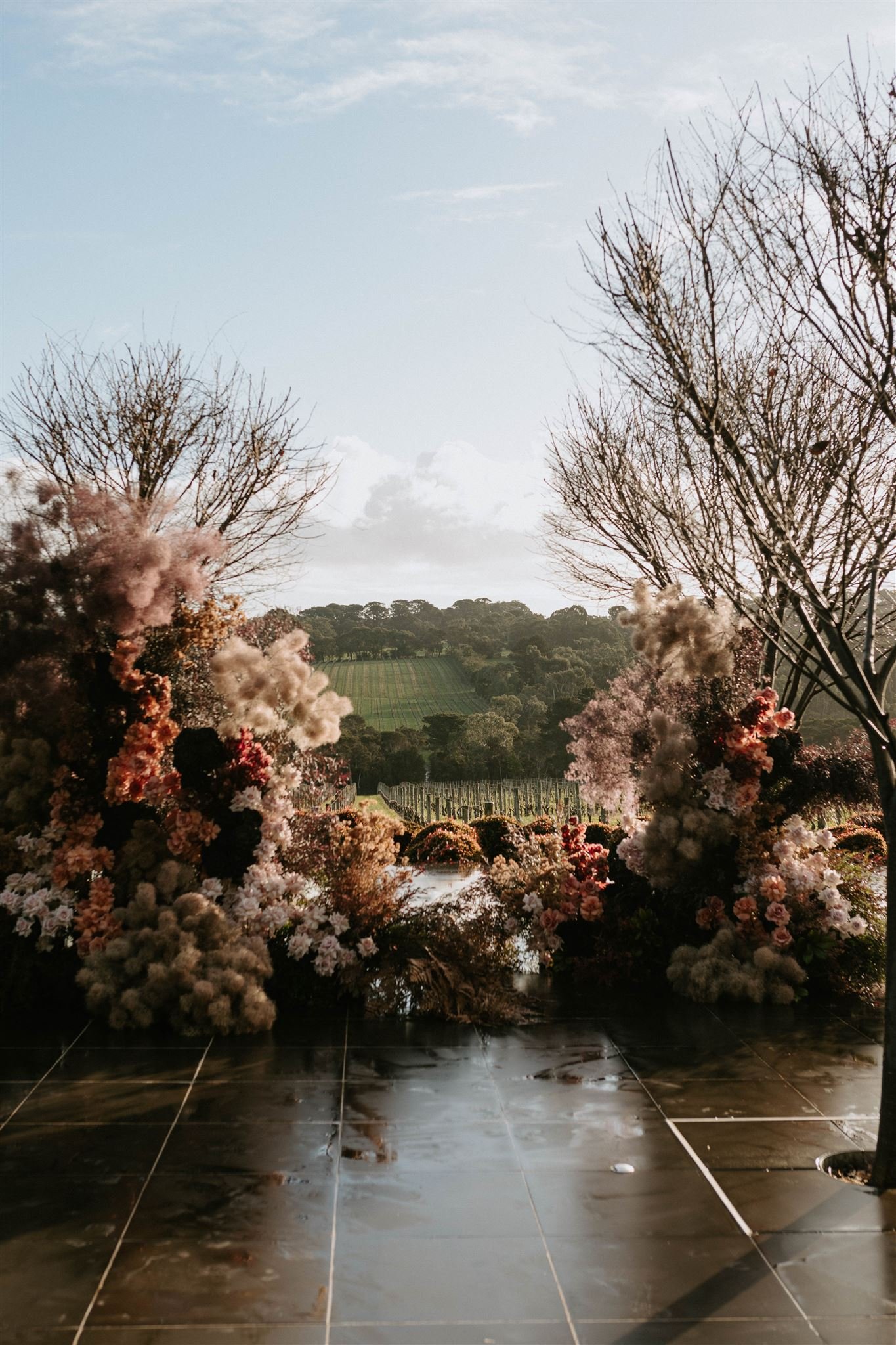 Tips on Floral Arrangements for your Wedding day