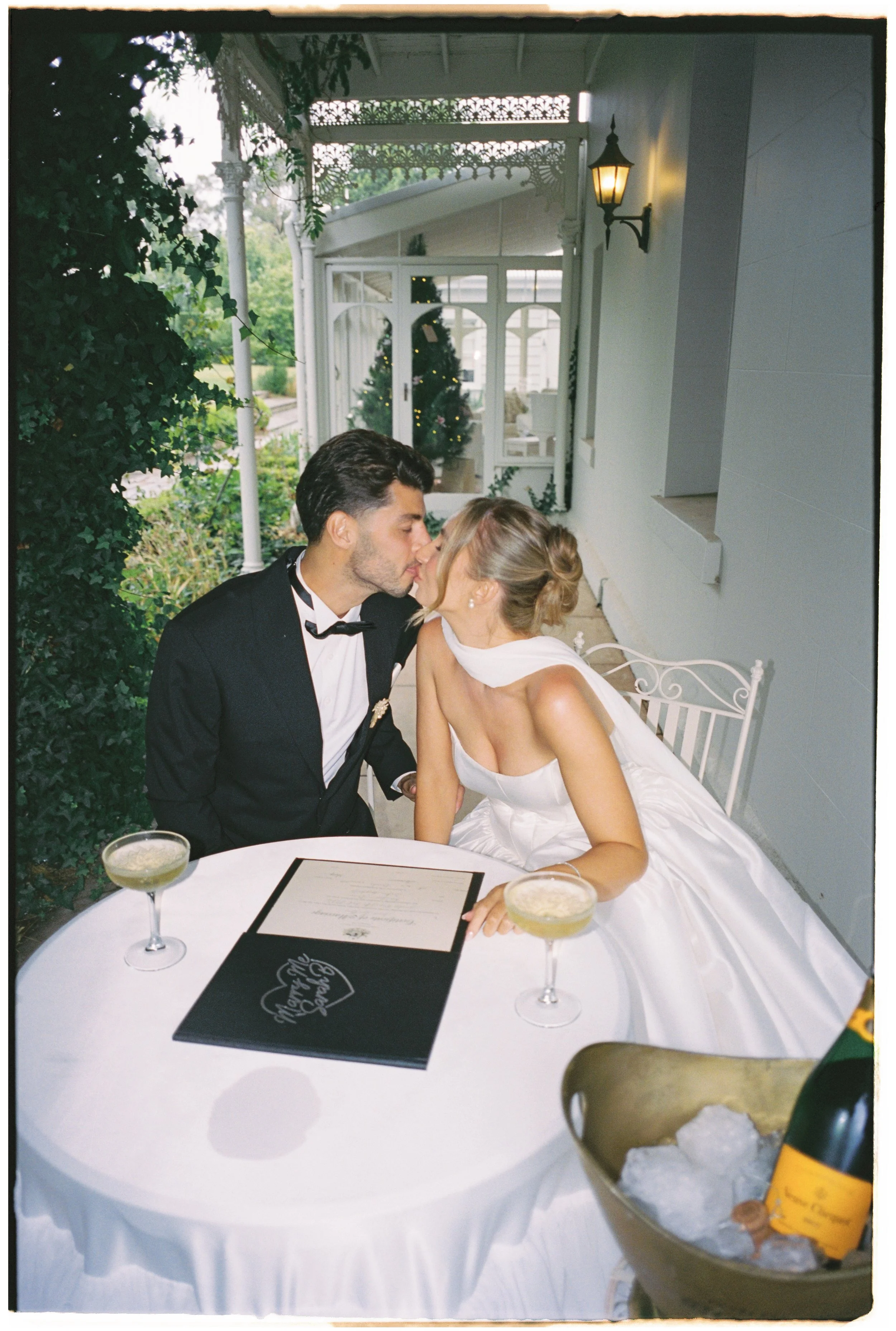 tarajonathanFILM-104.jpg