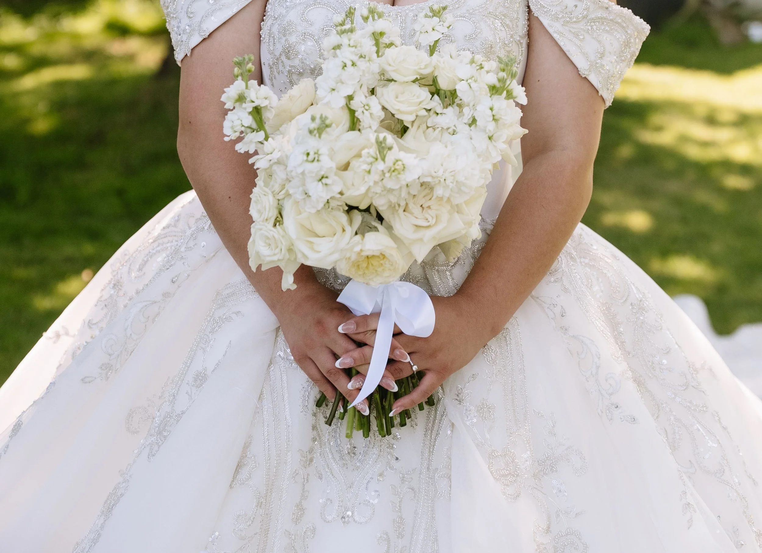 White Bridal Bouquet.jpg
