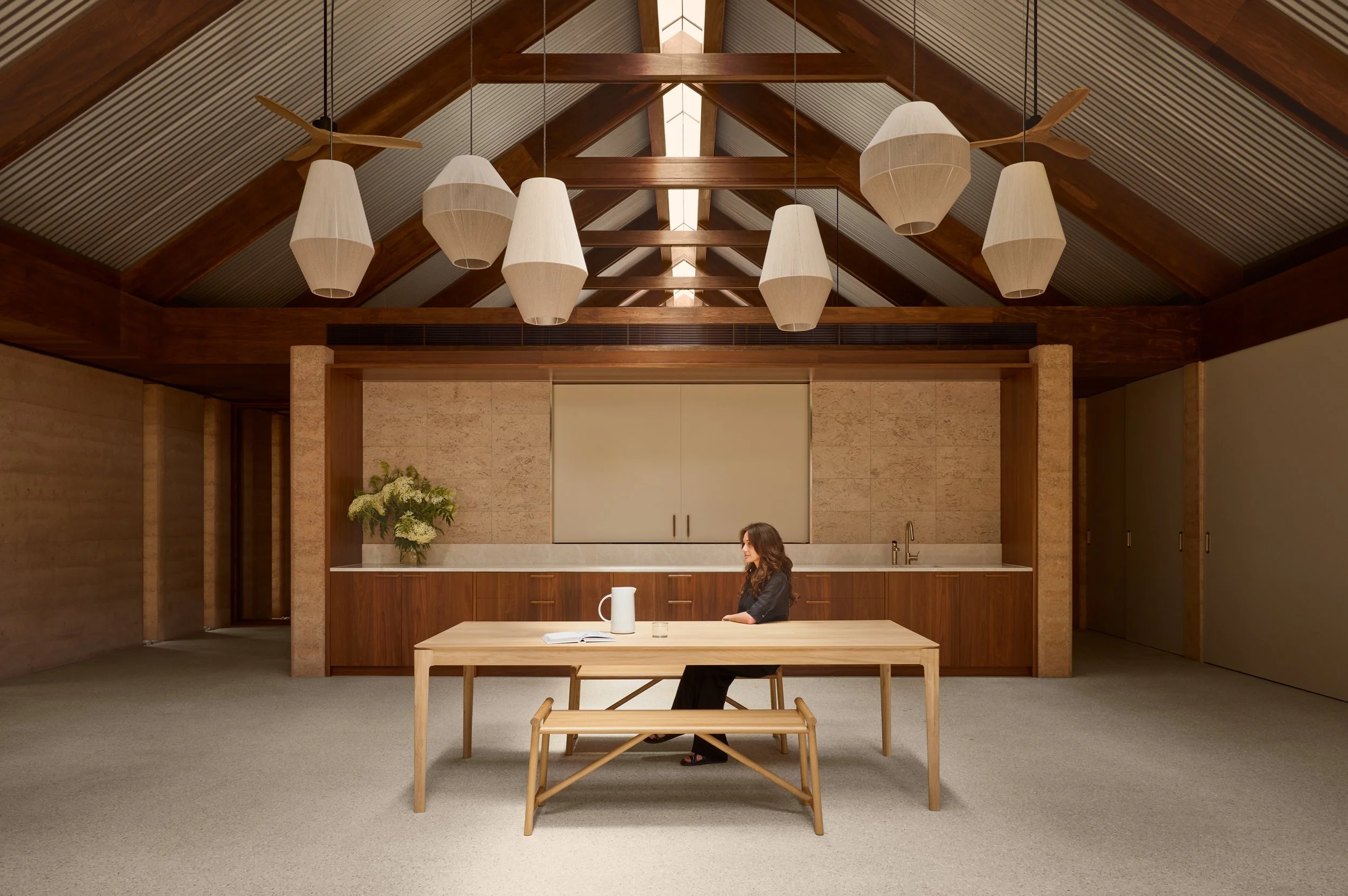 20251217_Hovea_Flowhouse_ 11.jpg