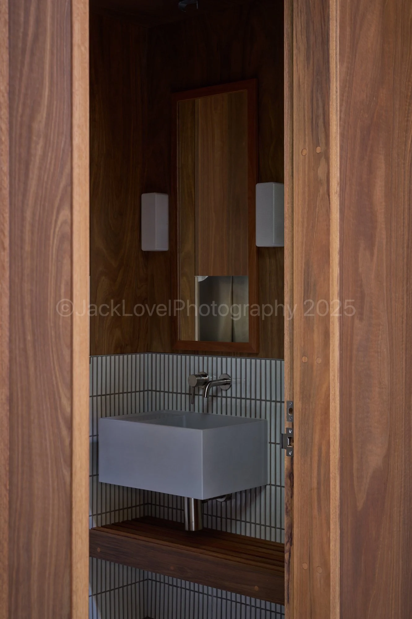 20251217_Hovea_Flowhouse_ 107.jpg