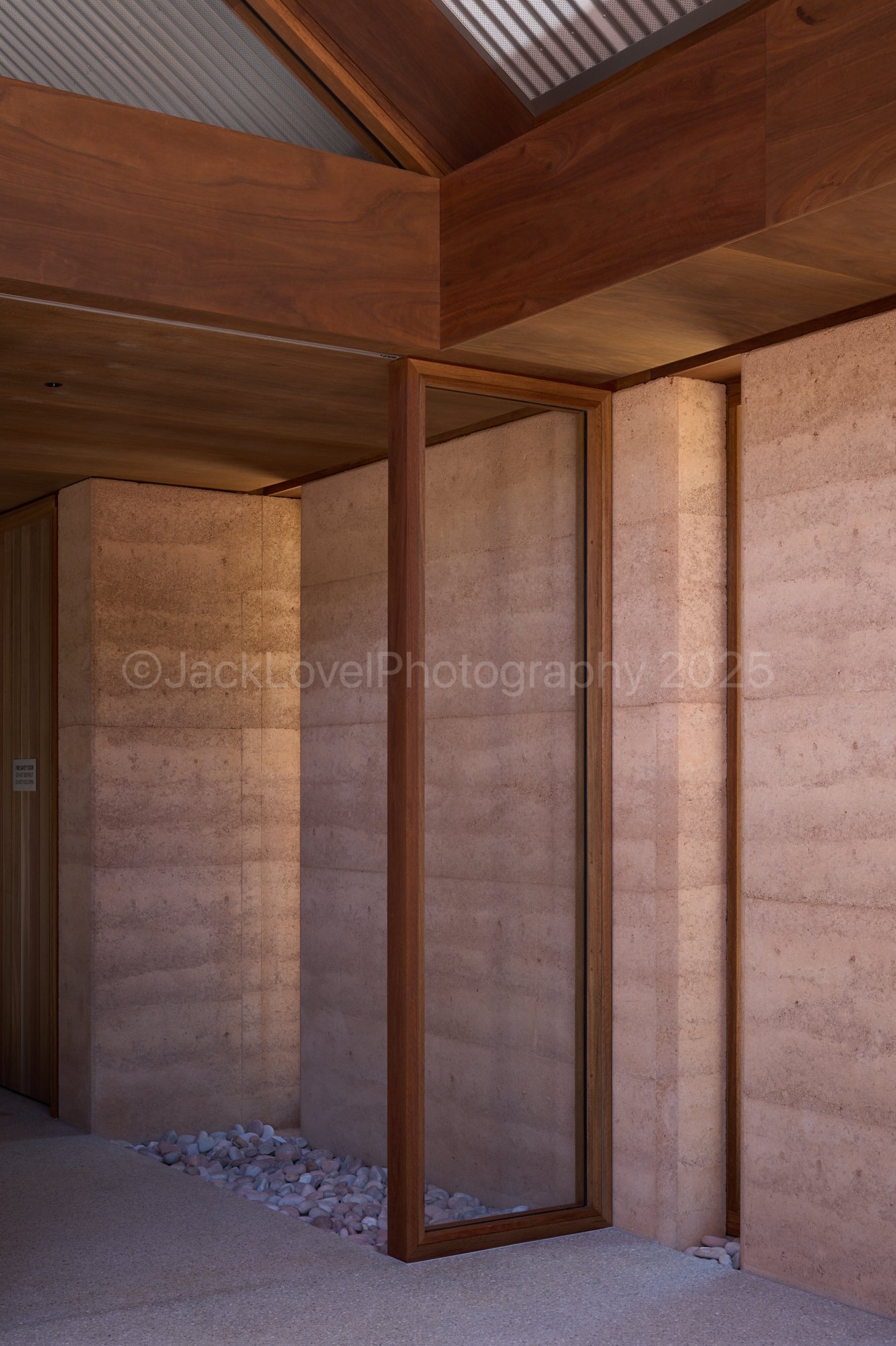 20251217_Hovea_Flowhouse_ 82.jpg