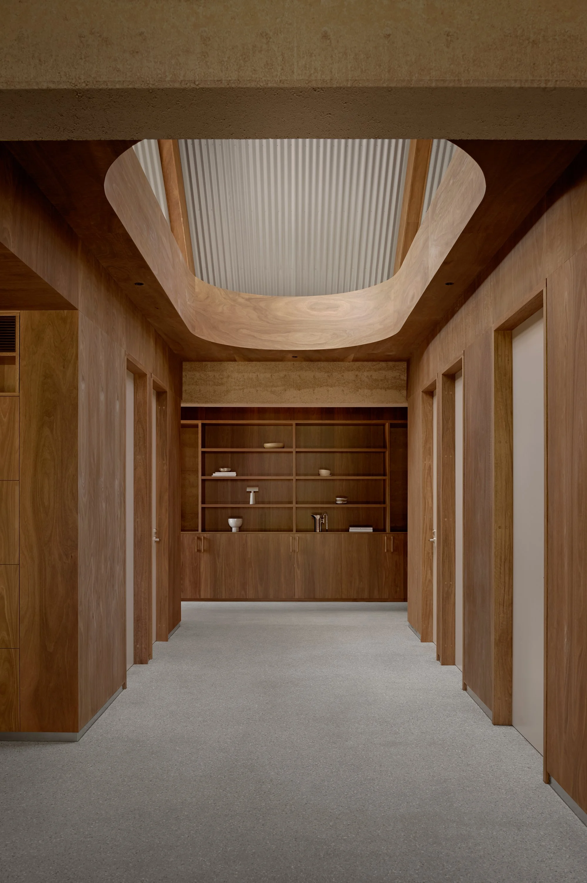 20251217_Hovea_Flowhouse_ 3.jpg