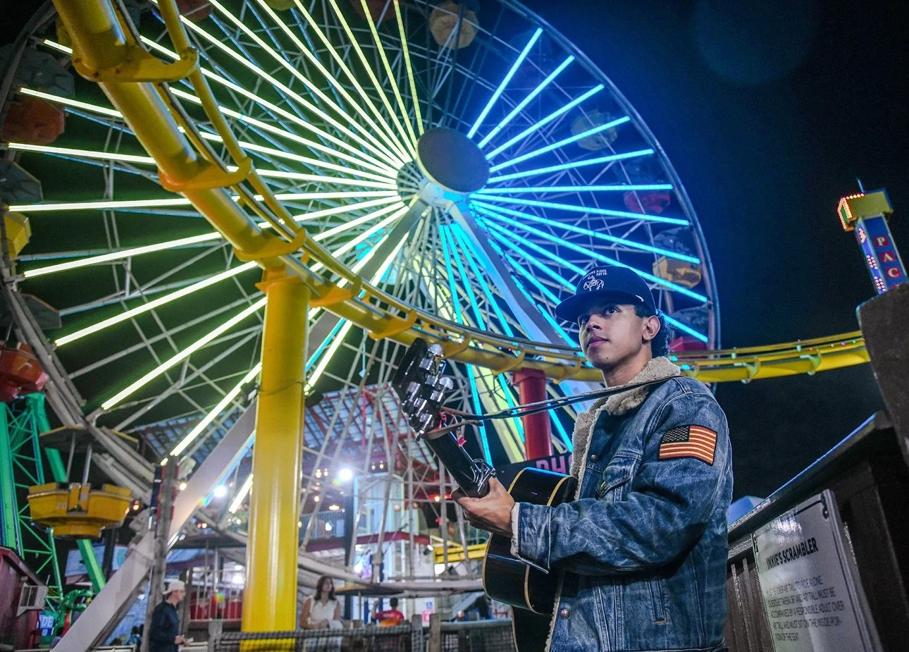 What&rsquo;s your red-flag fair behavior? Mine&rsquo;s thinking I can win the ring toss on the first try.

pics from the &ldquo;73 Fair&rdquo; shoot while we&rsquo;re here 🫡

📸: @photosbyamyo