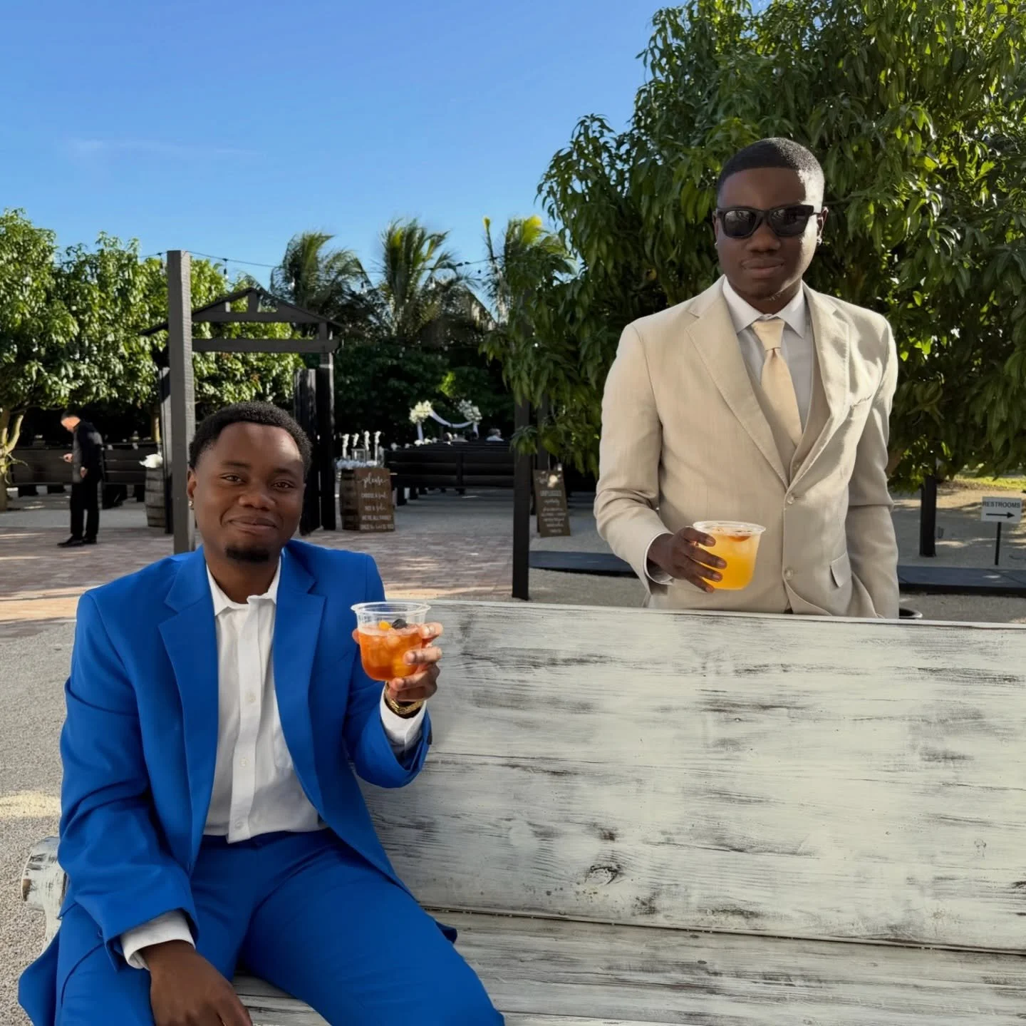 Bar service that sips different 🍸